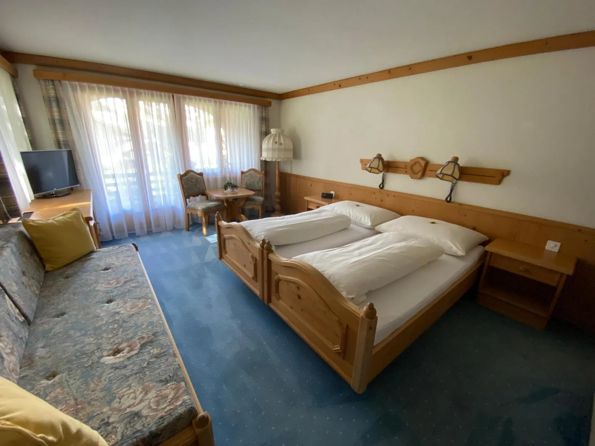 Dog Friendly Hotel $Sedrun - $Hotel B&B Casa La Val