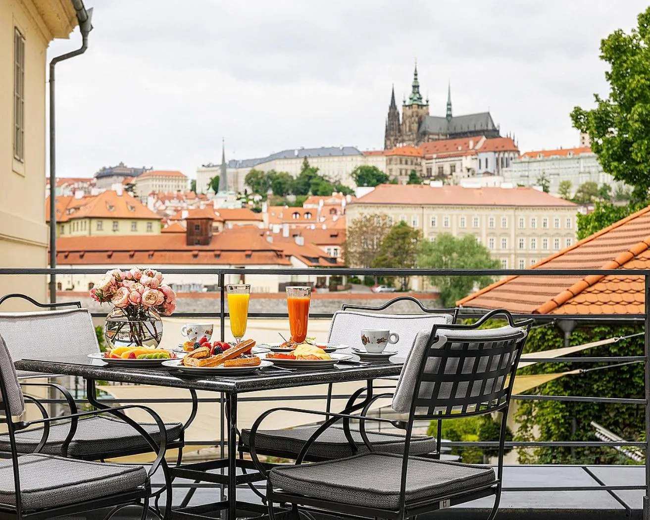 Dog Friendly Hotel $Prague - $Four Seasons Hotel Prague