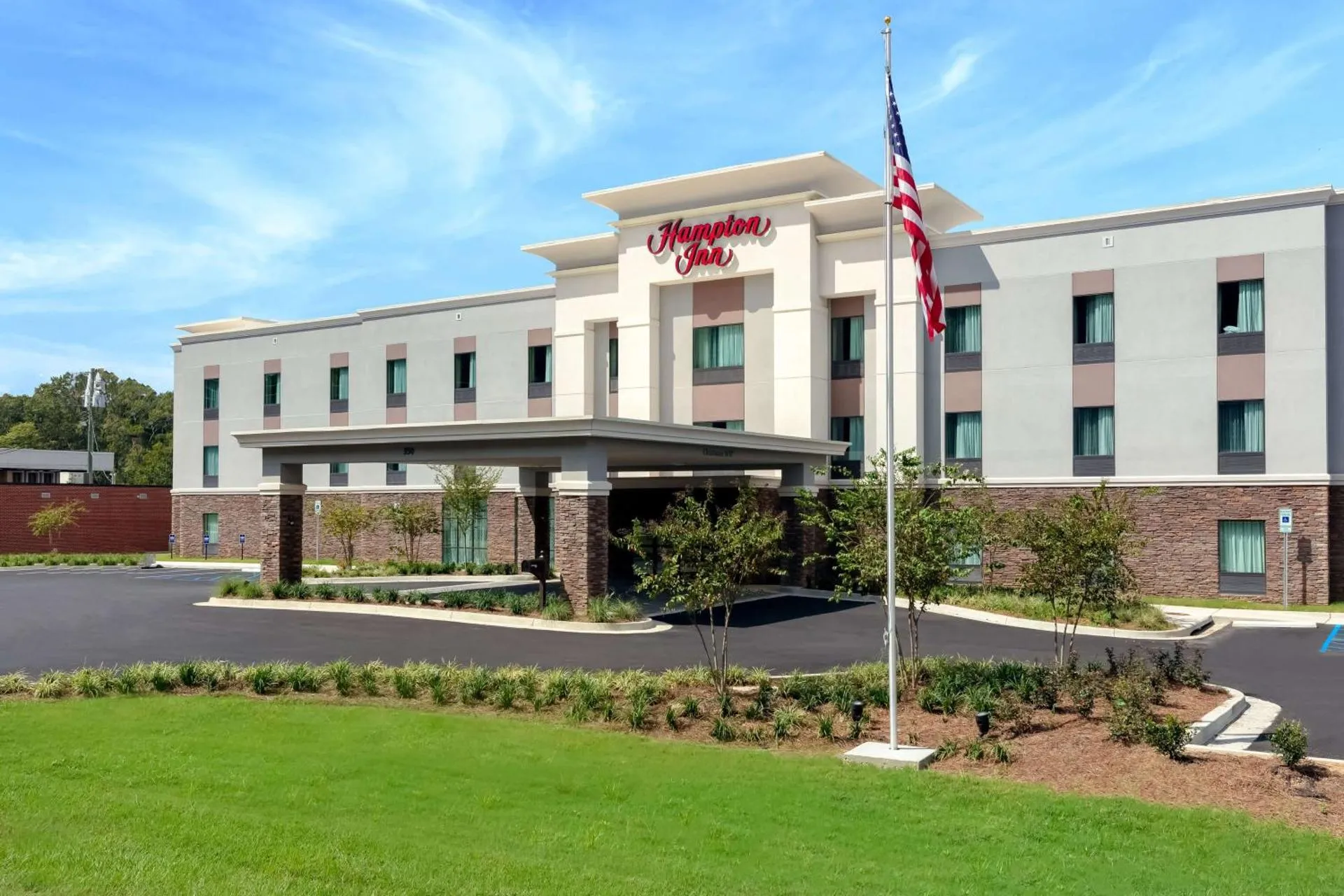Dog Friendly Hotel $Wetumpka - $Hampton Inn Wetumpka