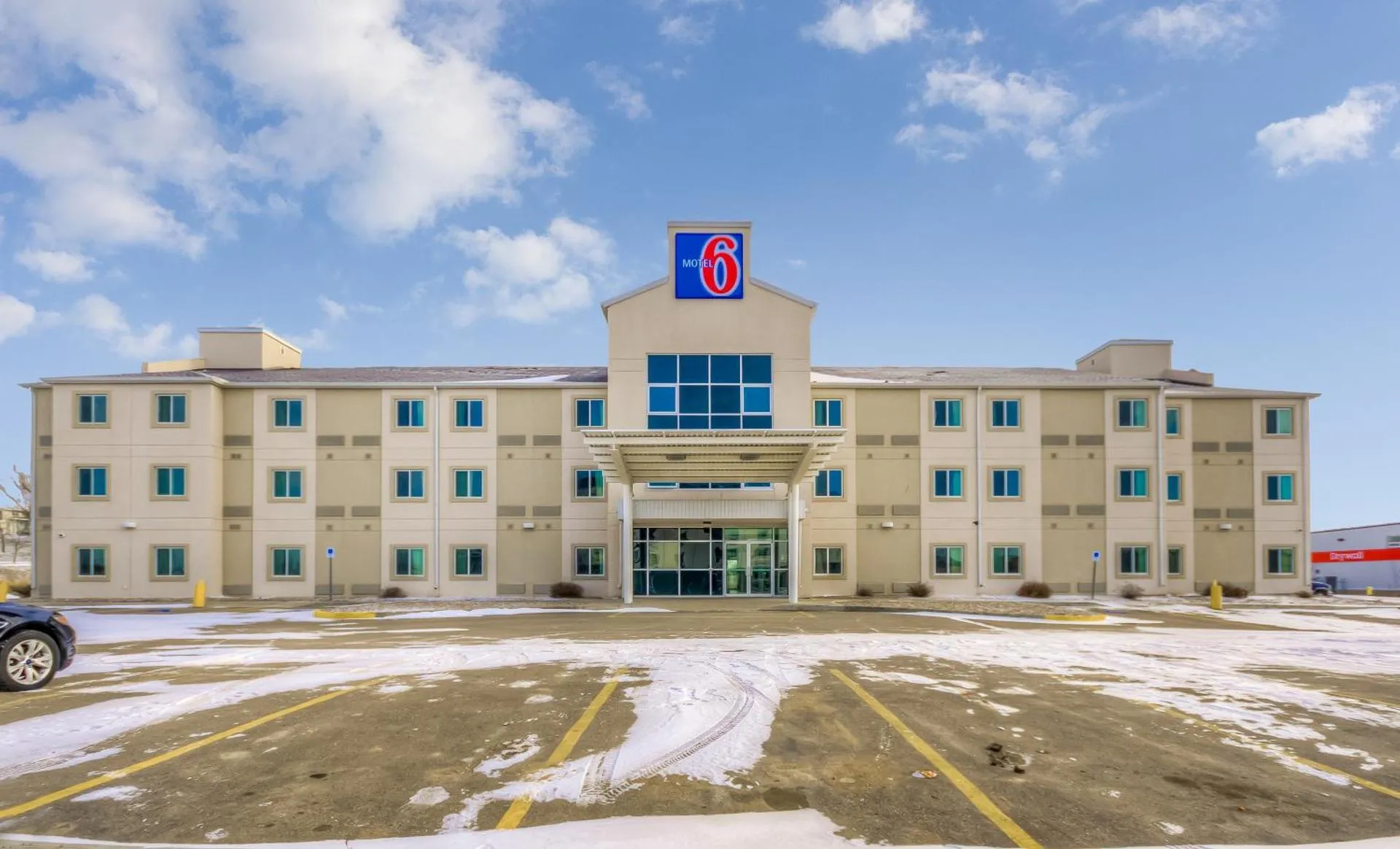 Motel 6-Estevan, SK
