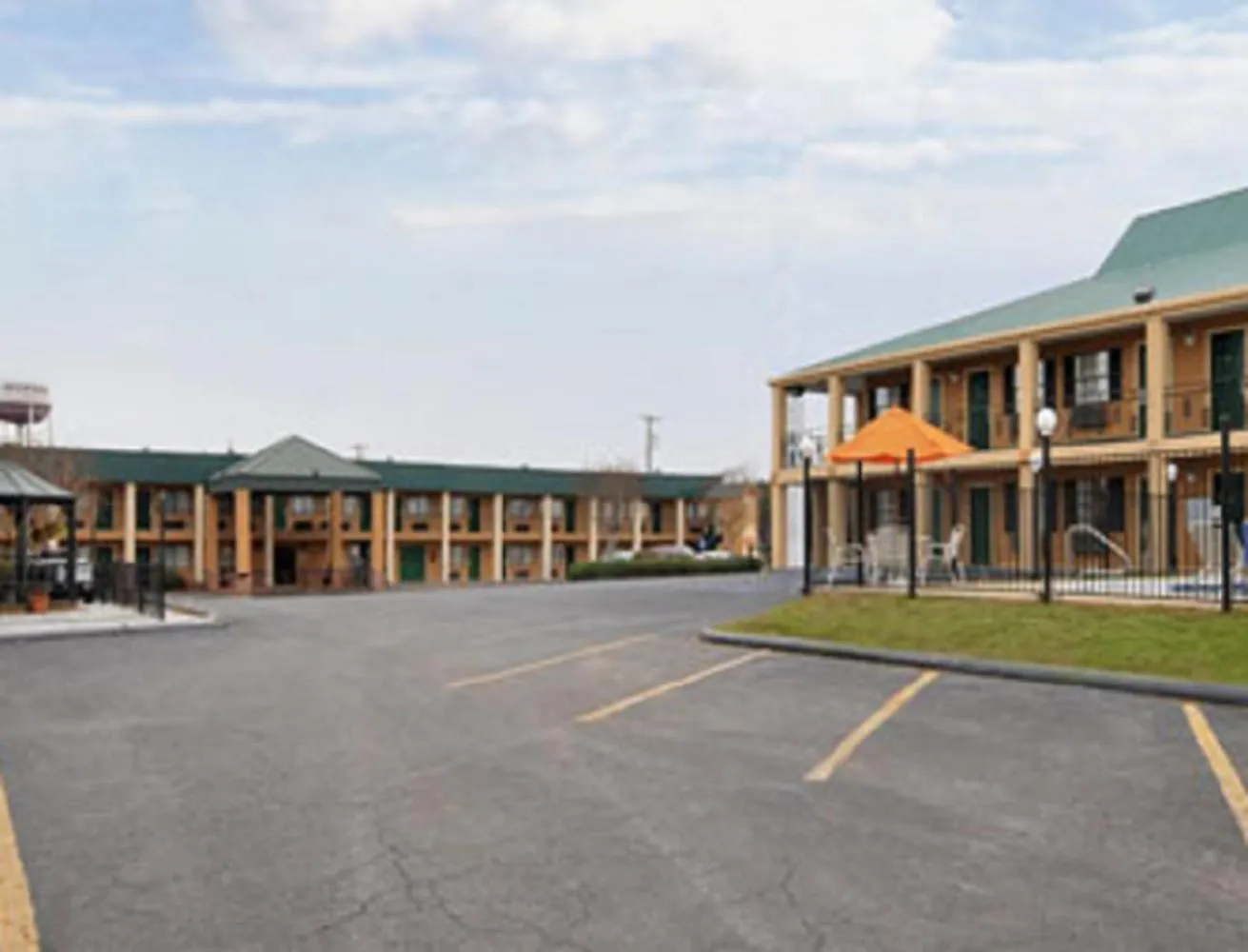 Days Inn by Wyndham Natchitoches