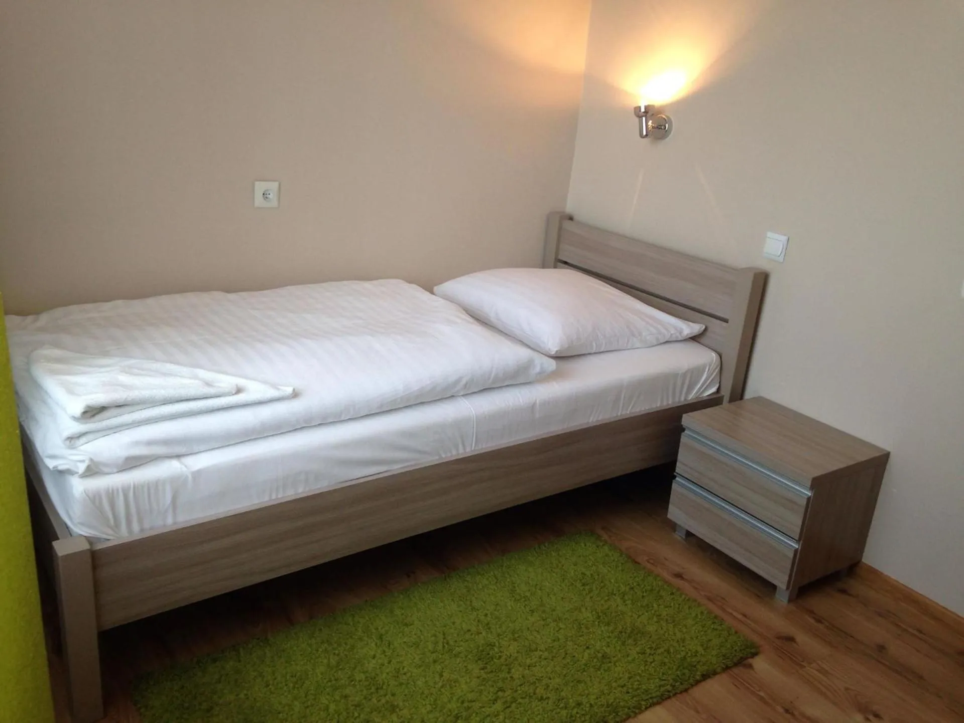 Dog Friendly Bed and breakfast $Myślibórz - $Piast