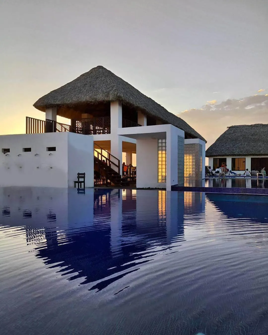 Dog Friendly Hotel $Monterrico - $Hotel Maya Jade