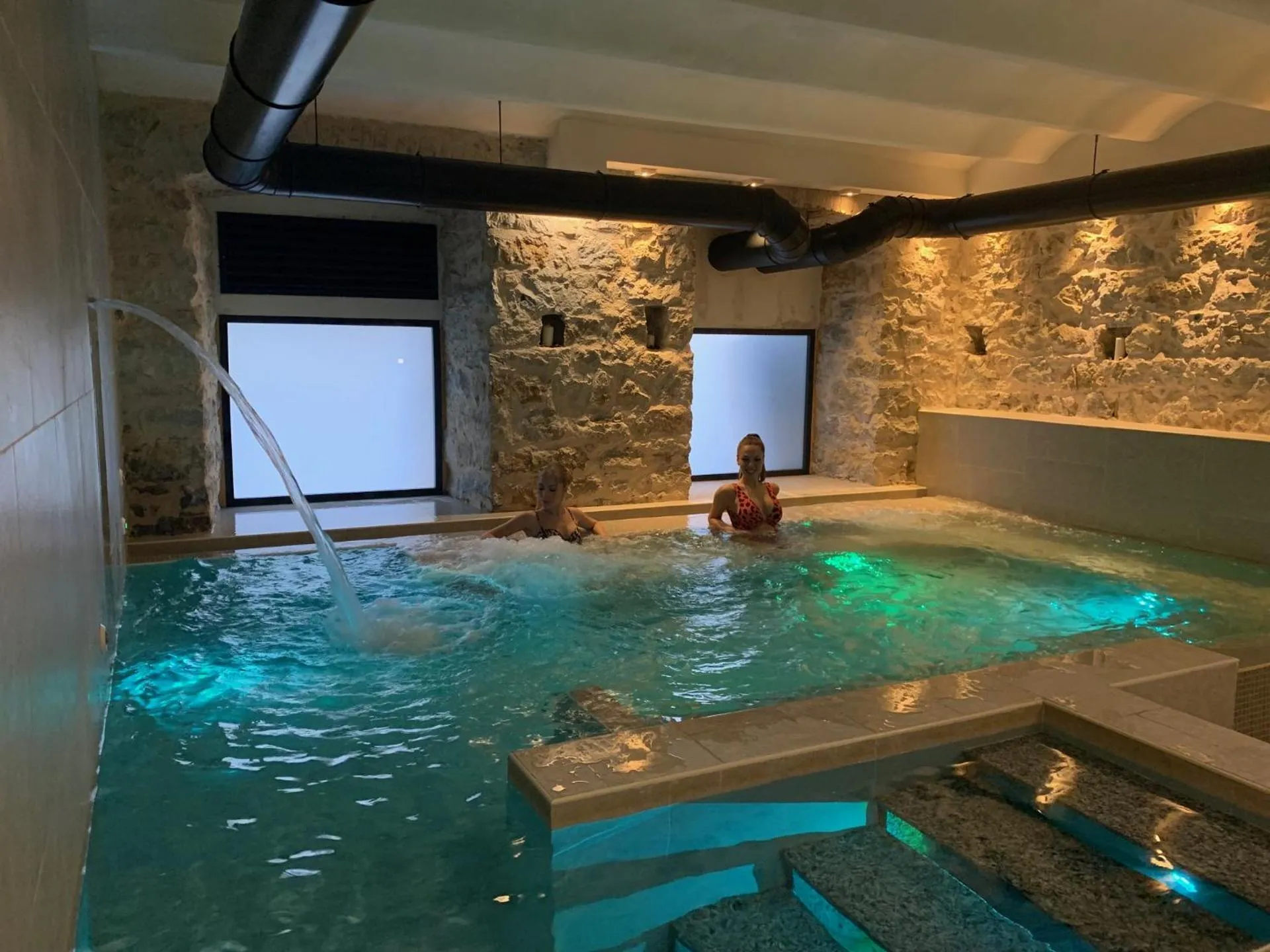 Spa & Wellness by Des Anglais " Ingresso SPA gratuito"