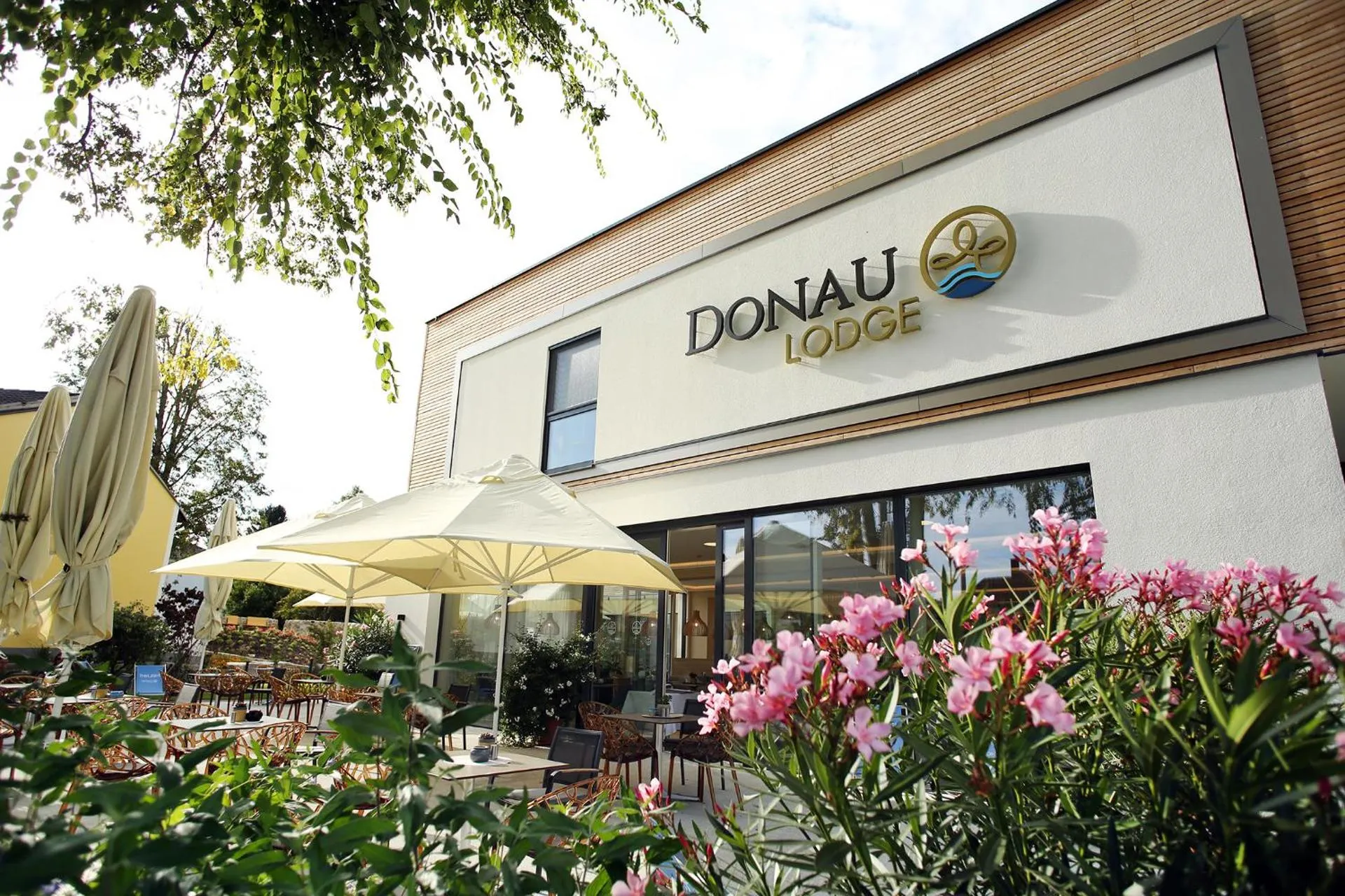 Dog Friendly Hotel $Ybbs an der Donau - $Donau Lodge