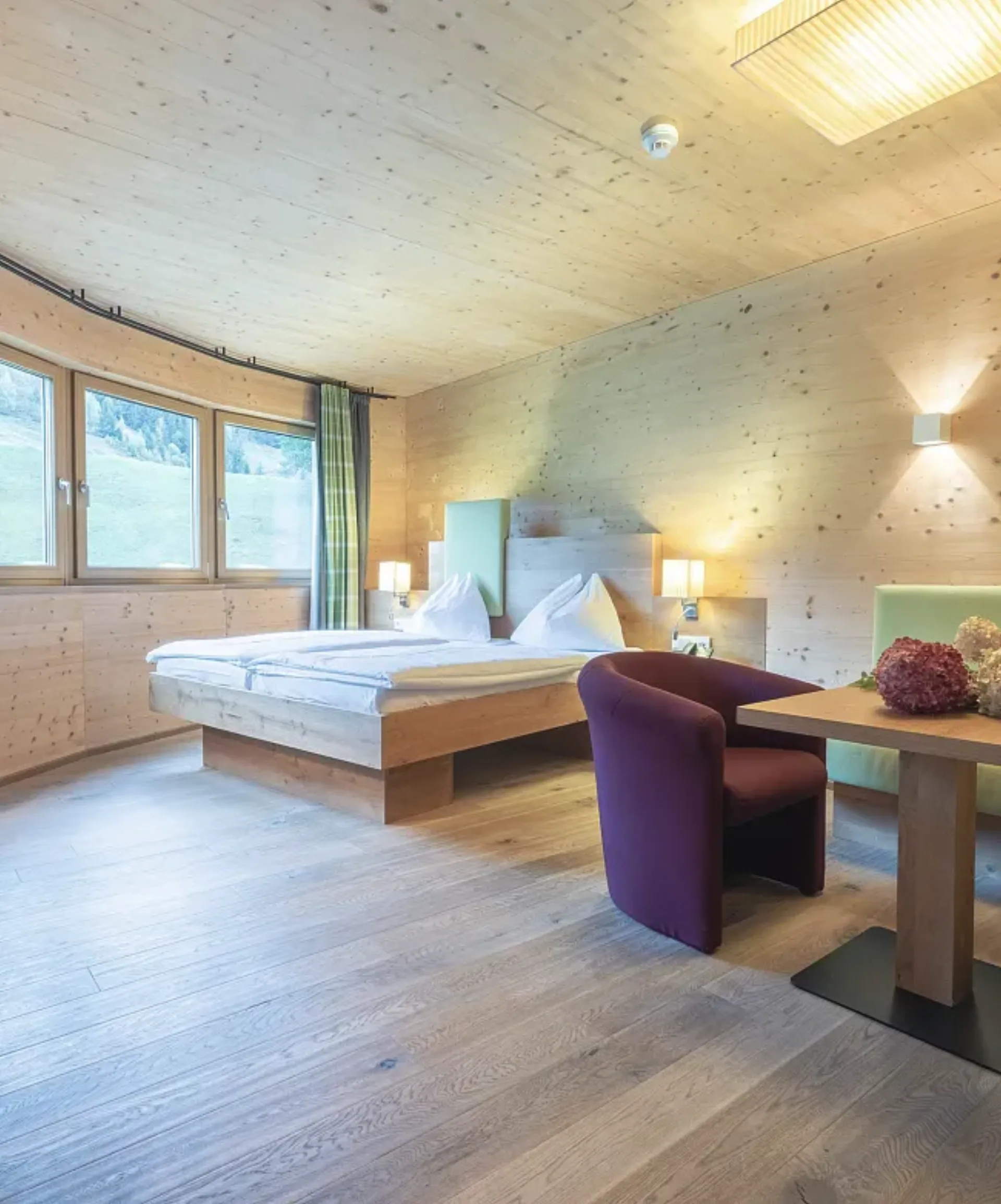 Hotel Leonhard interior