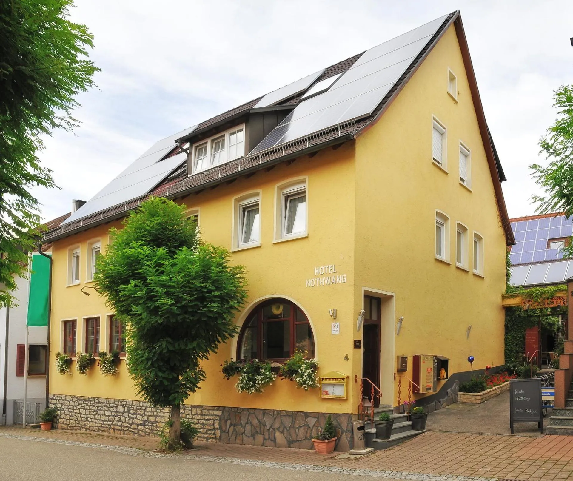 Dog Friendly Hotel $Sindringen - $Hotel Nothwang