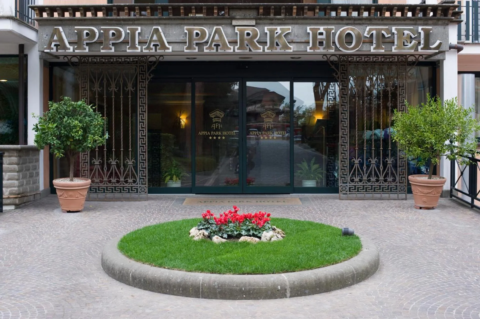 Dog Friendly Hotel $Rome - $Appia Park Hotel