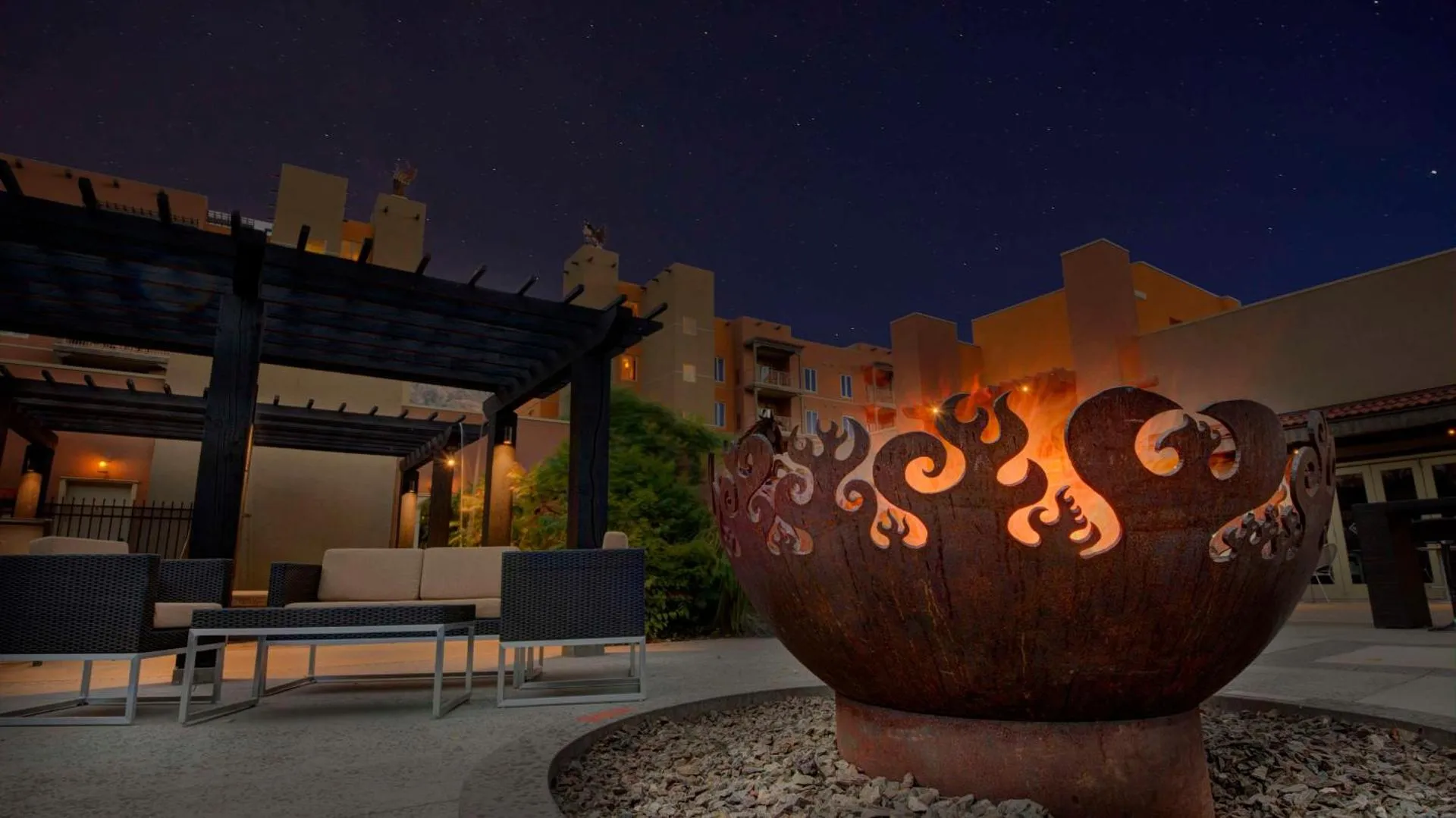 Dog Friendly Hotel $Osoyoos - $Spirit Ridge, in The Unbound Collection by Hyatt