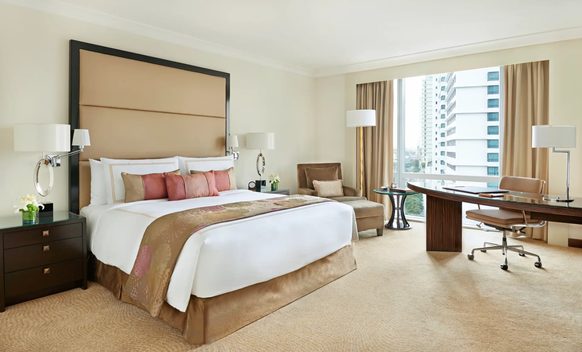 Fairmont Makati interior