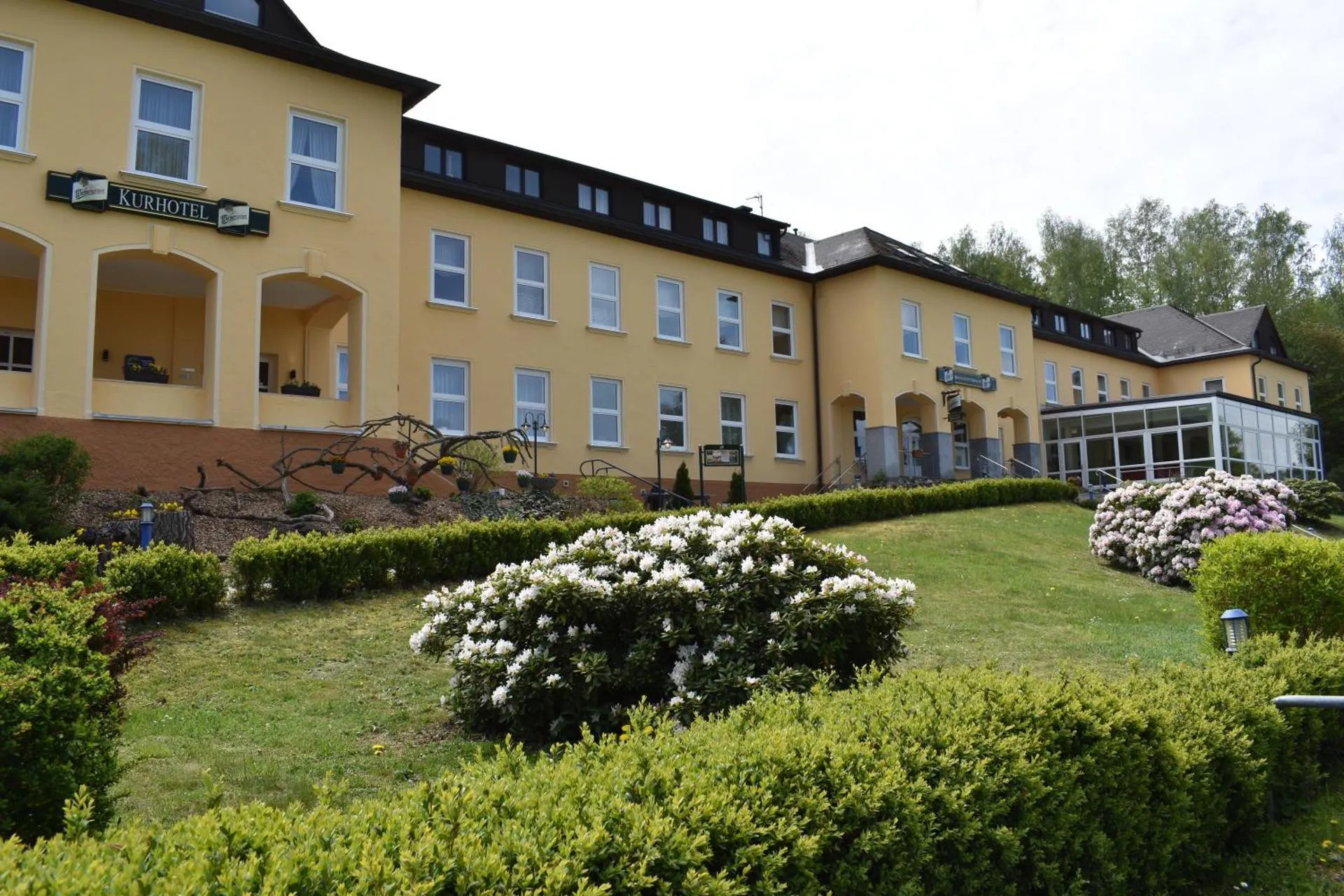 Dog Friendly Hotel $Bad Schlema - $Kurhotel Bad Schlema