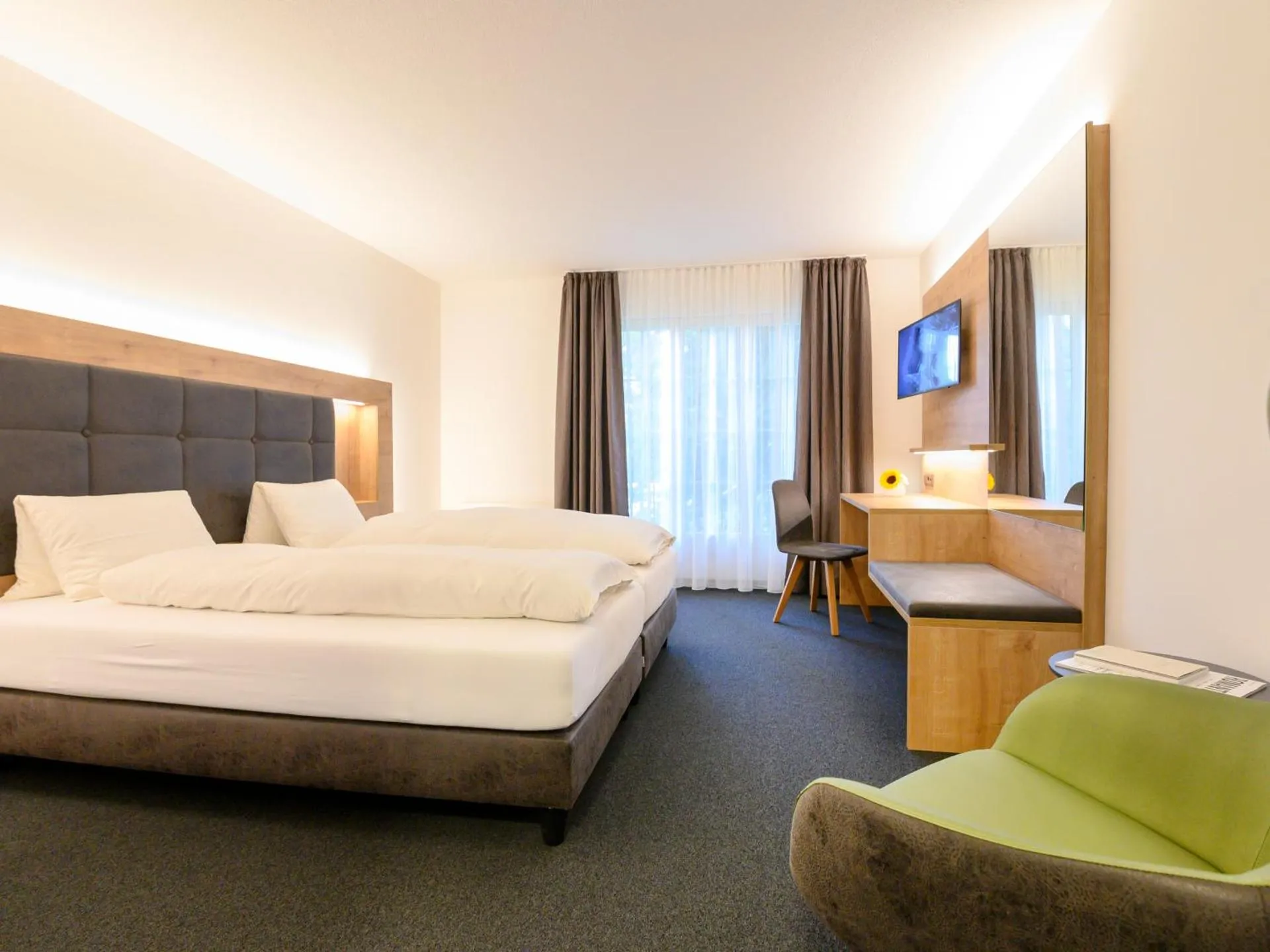 Dog Friendly Hotel $Kriegstetten - $Romantik Hotel & Restaurant Sternen