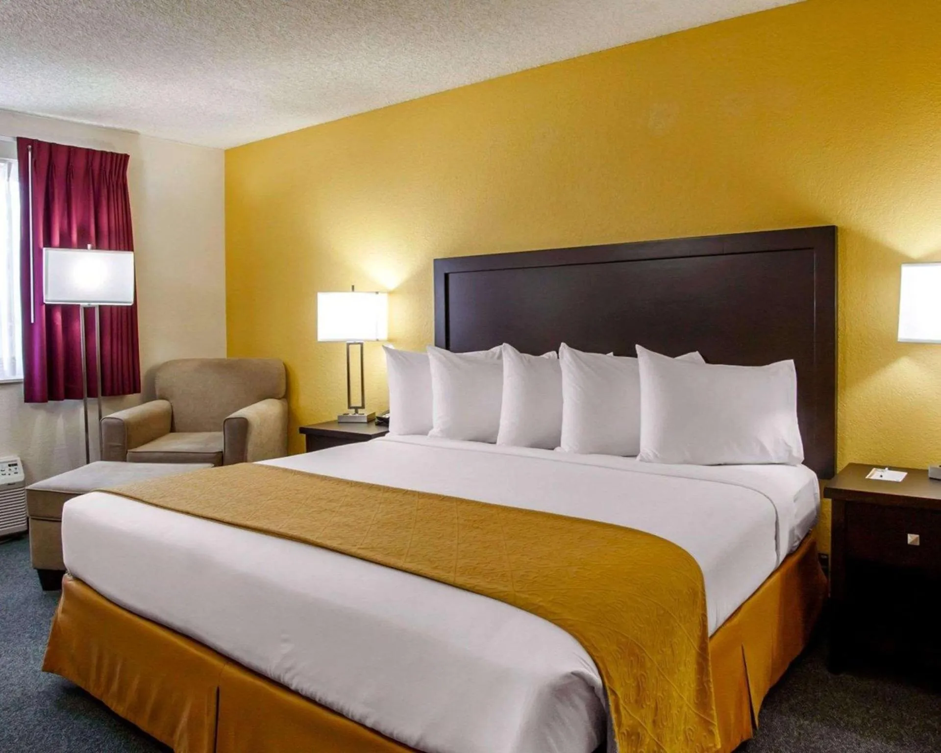 Quality Inn & Suites Springfield