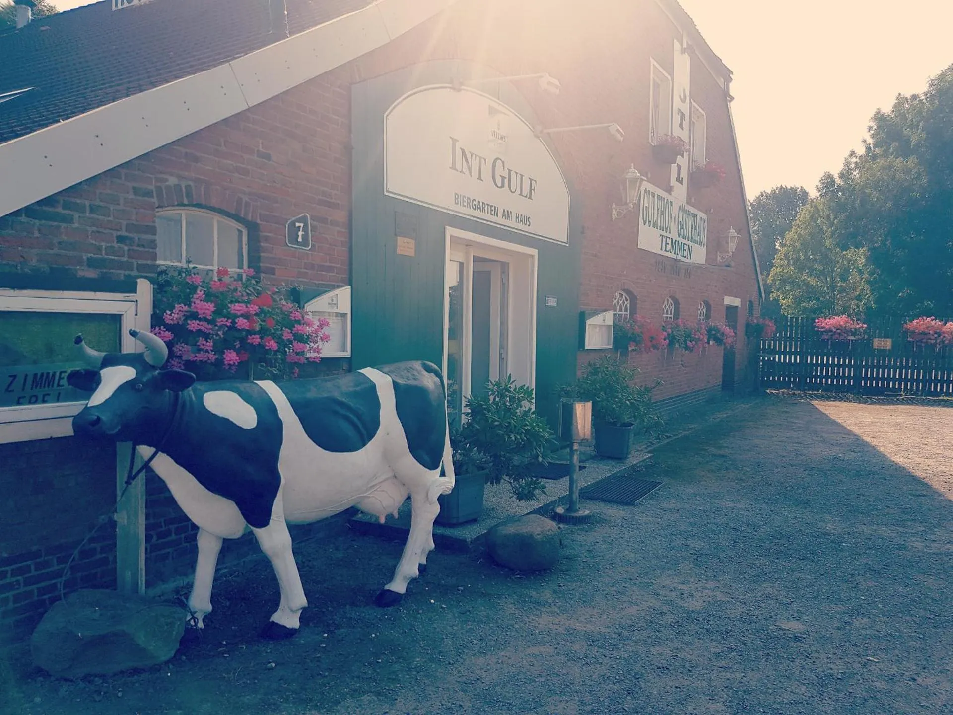 Dog Friendly Hotel $Emden - $Hotel & Restaurant Gulfhof