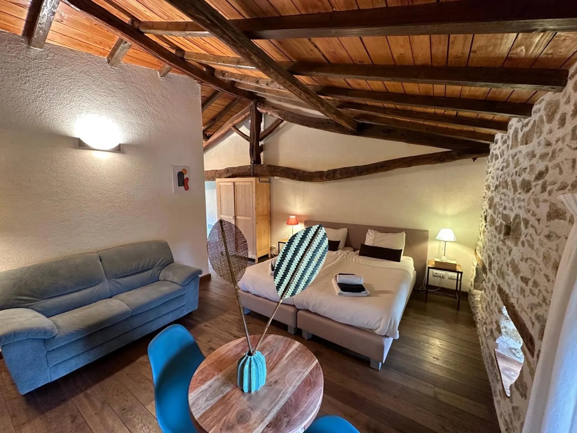 Dog Friendly Hotel $Rouzède - $Domaine Brise Bois