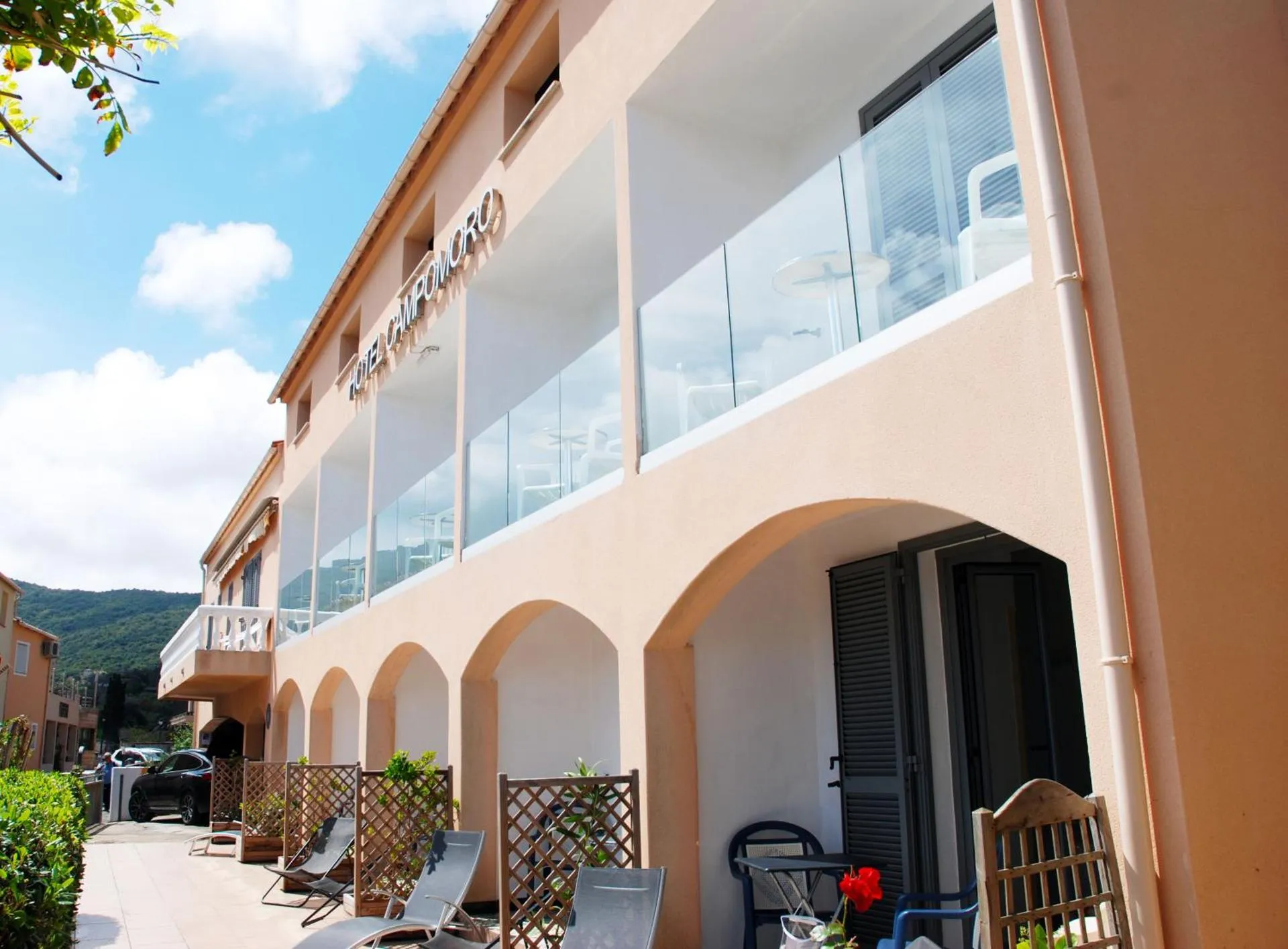 Dog Friendly Hotel $Campomoro - $HOTEL CAMPOMORO
