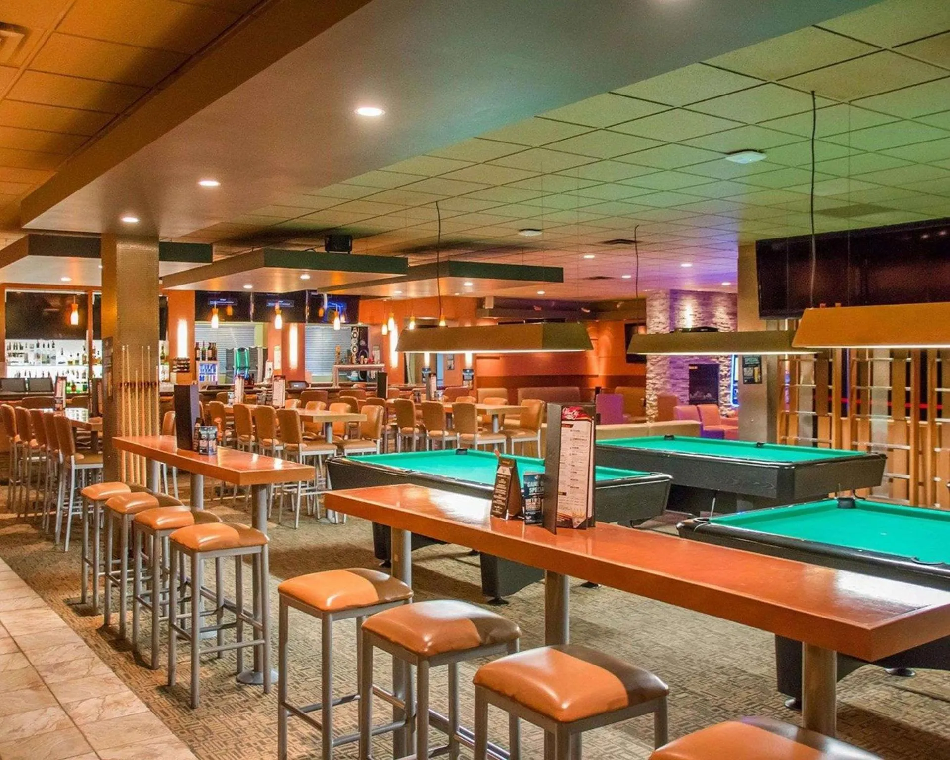 Dog Friendly Hotel $Winnipeg - $Quality Inn & Suites Winnipeg
