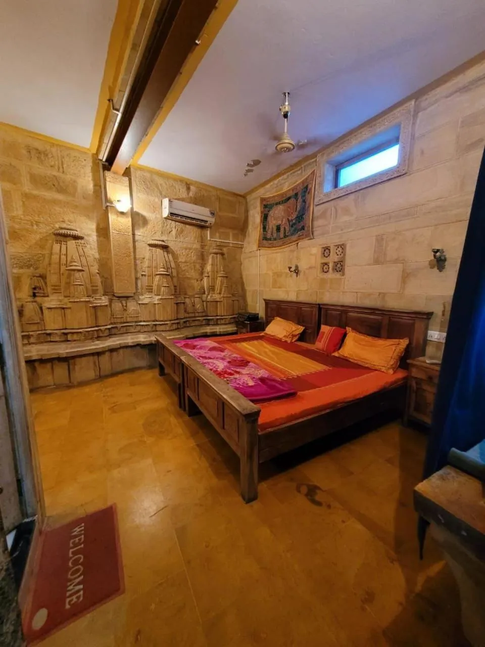Dog Friendly Bed and breakfast $Jaisalmer - $Hotel Deep Mahal