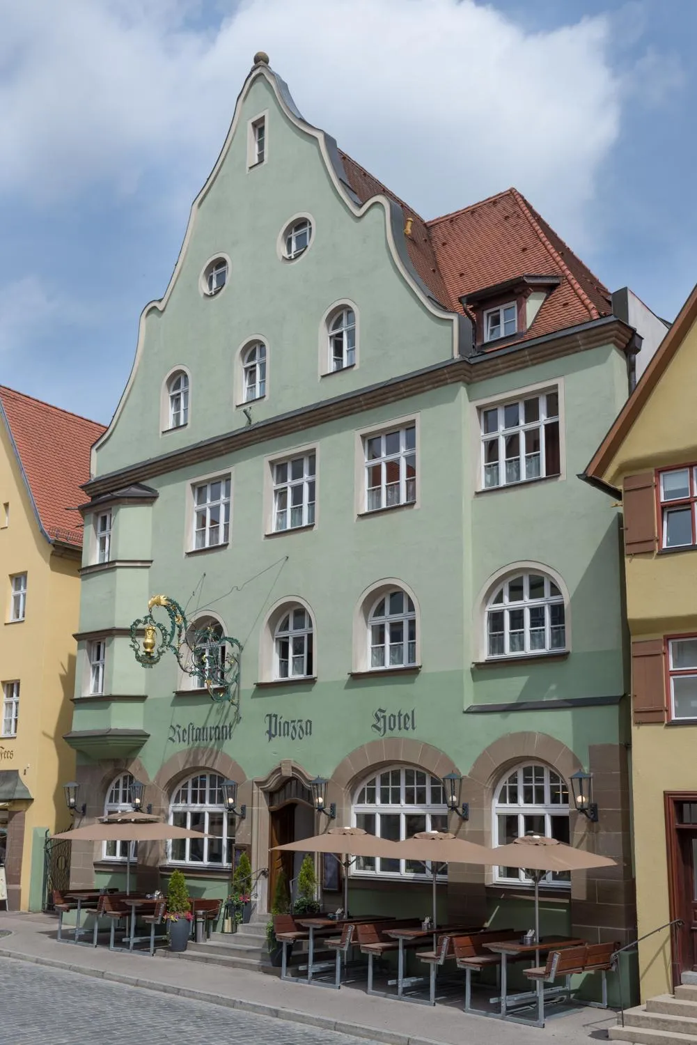 Dog Friendly Hotel $Dinkelsbühl - $Hotel PIAZZA