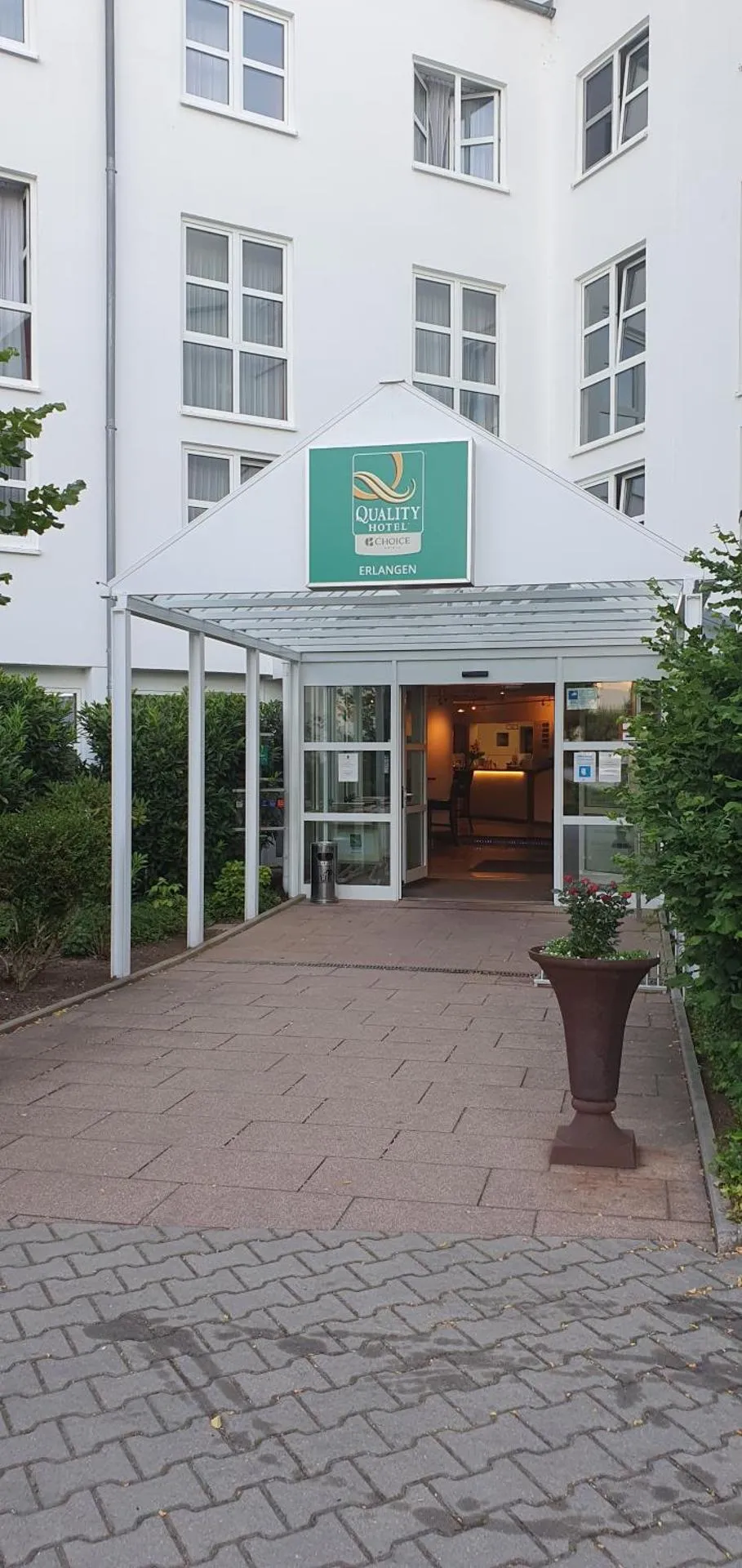 Dog Friendly Hotel $Erlangen - $Quality Hotel Erlangen
