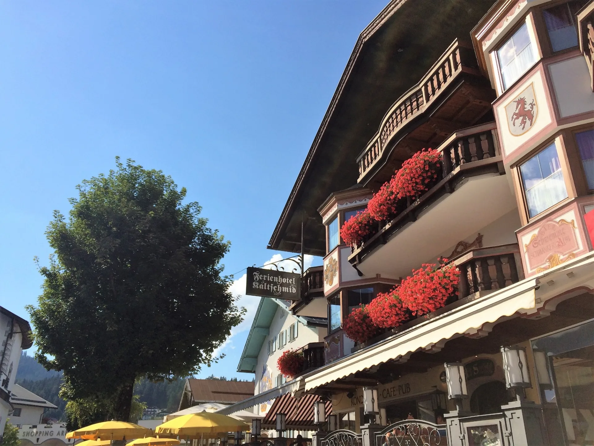 Alpenhotel Kaltschmid interior