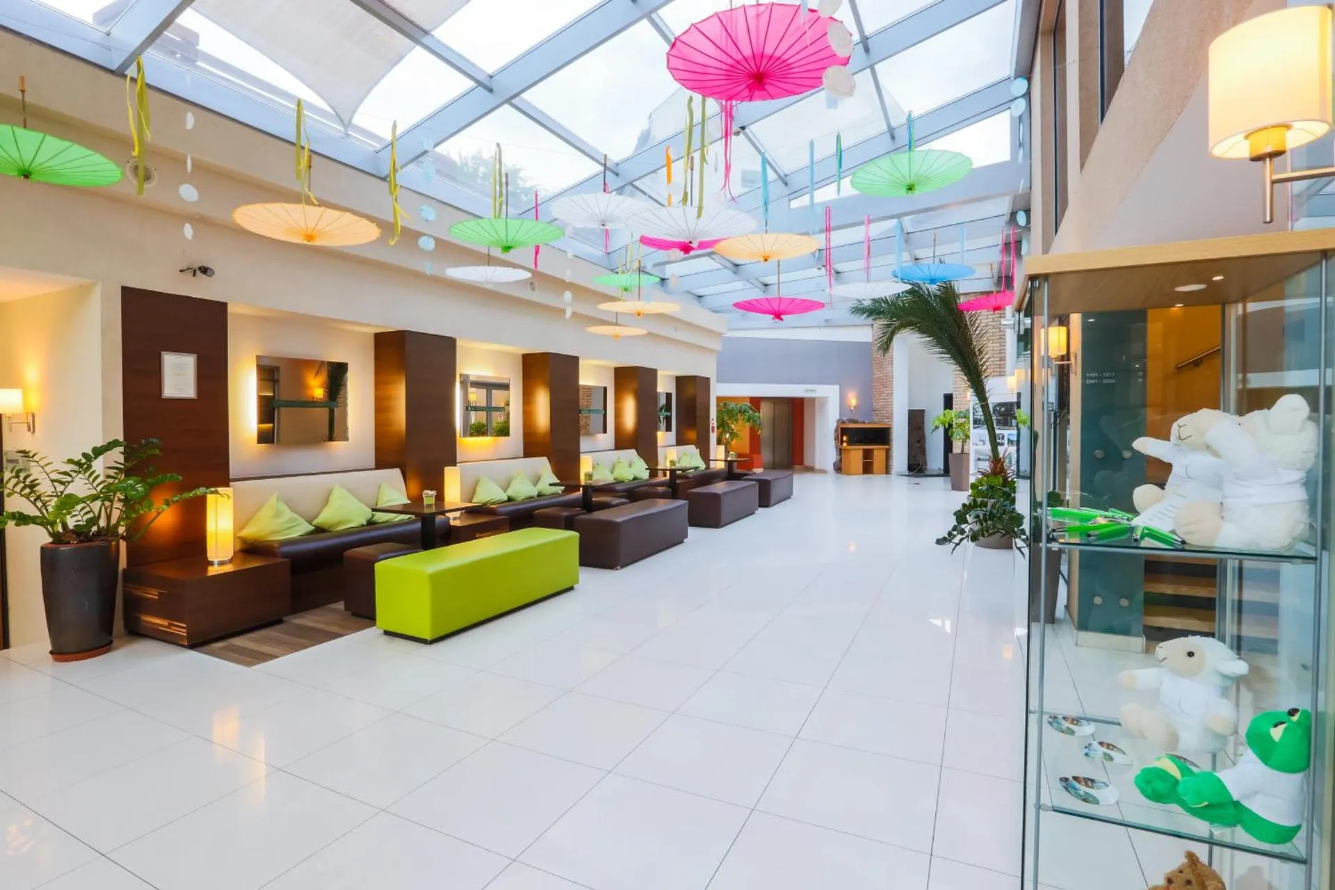 CE Plaza Hotel