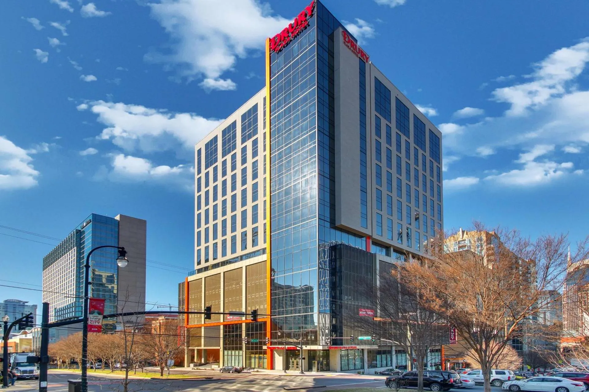 Dog Friendly Hotel $Nashville - $Drury Plaza Hotel Nashville Downtown