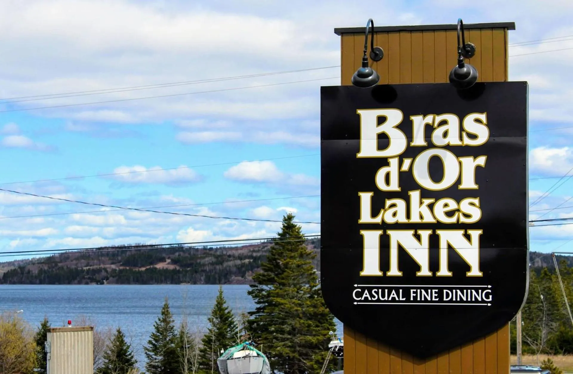 Bras d'Or Lakes Inn interior