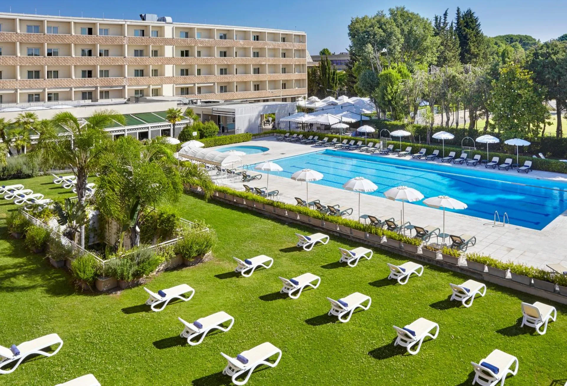 Dog Friendly Hotel $Rome - $Crowne Plaza Rome St. Peter's, an IHG Hotel