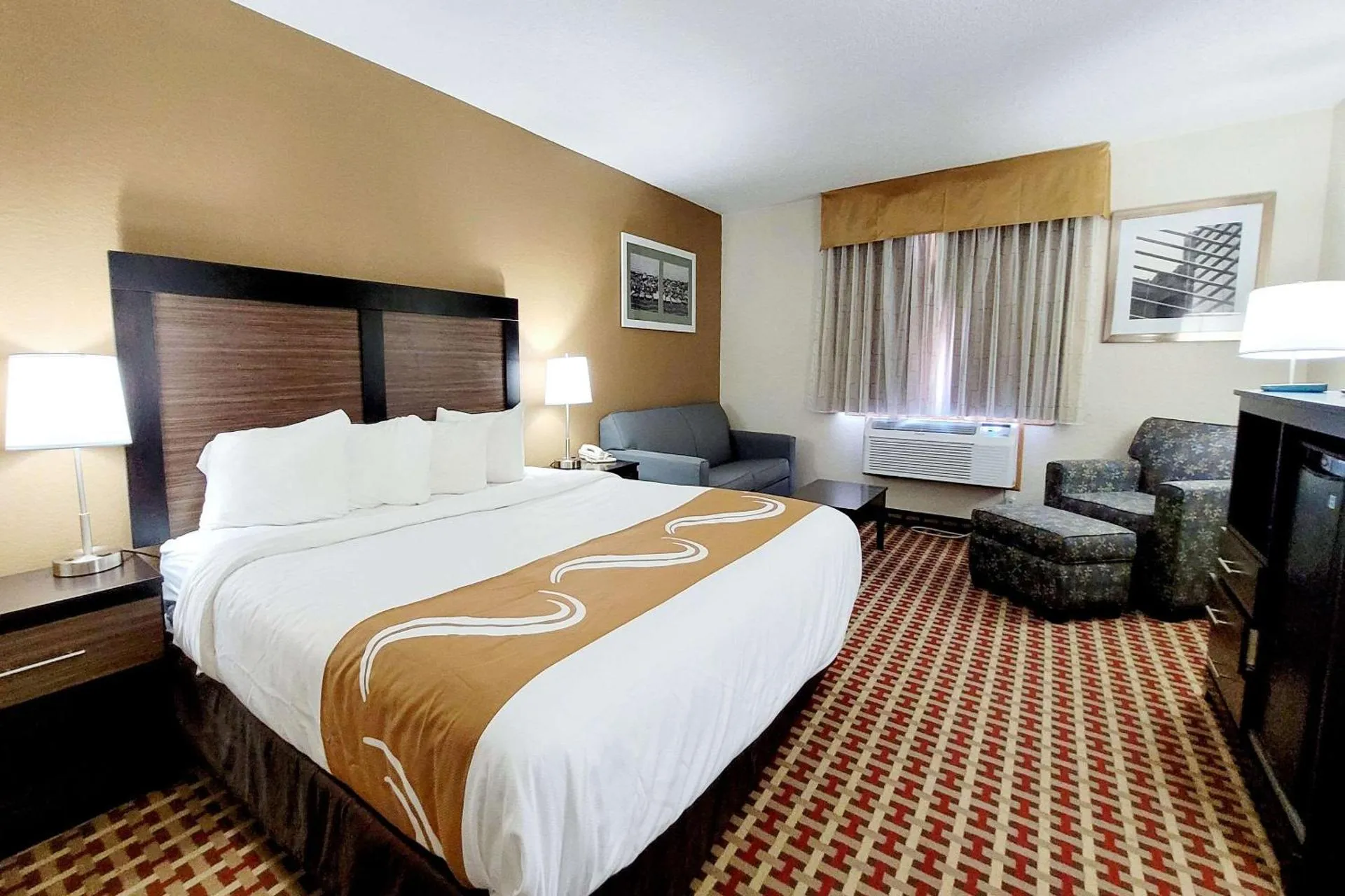 Quality Inn & Suites Marion