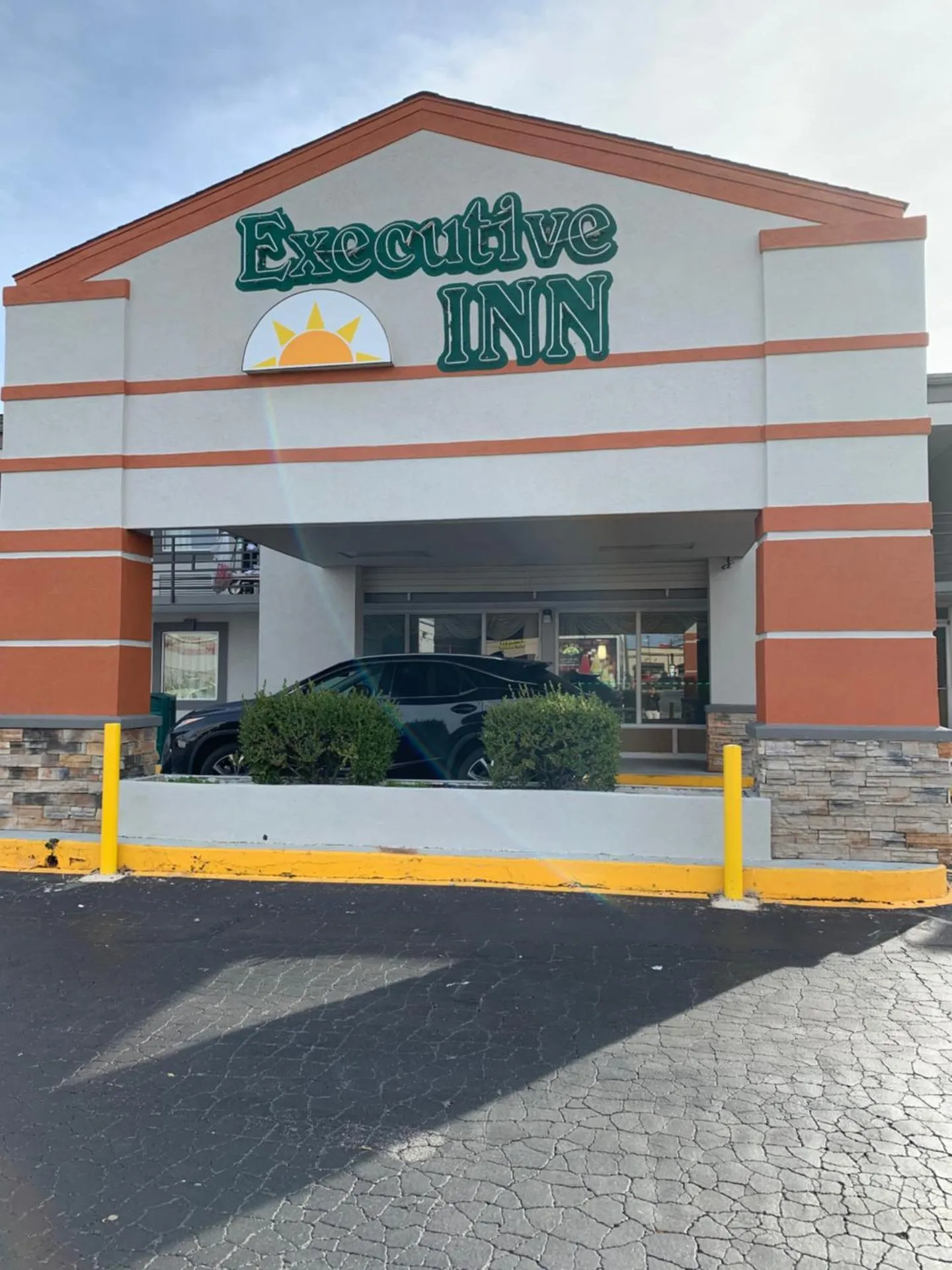Executive Inn Locust Grove
