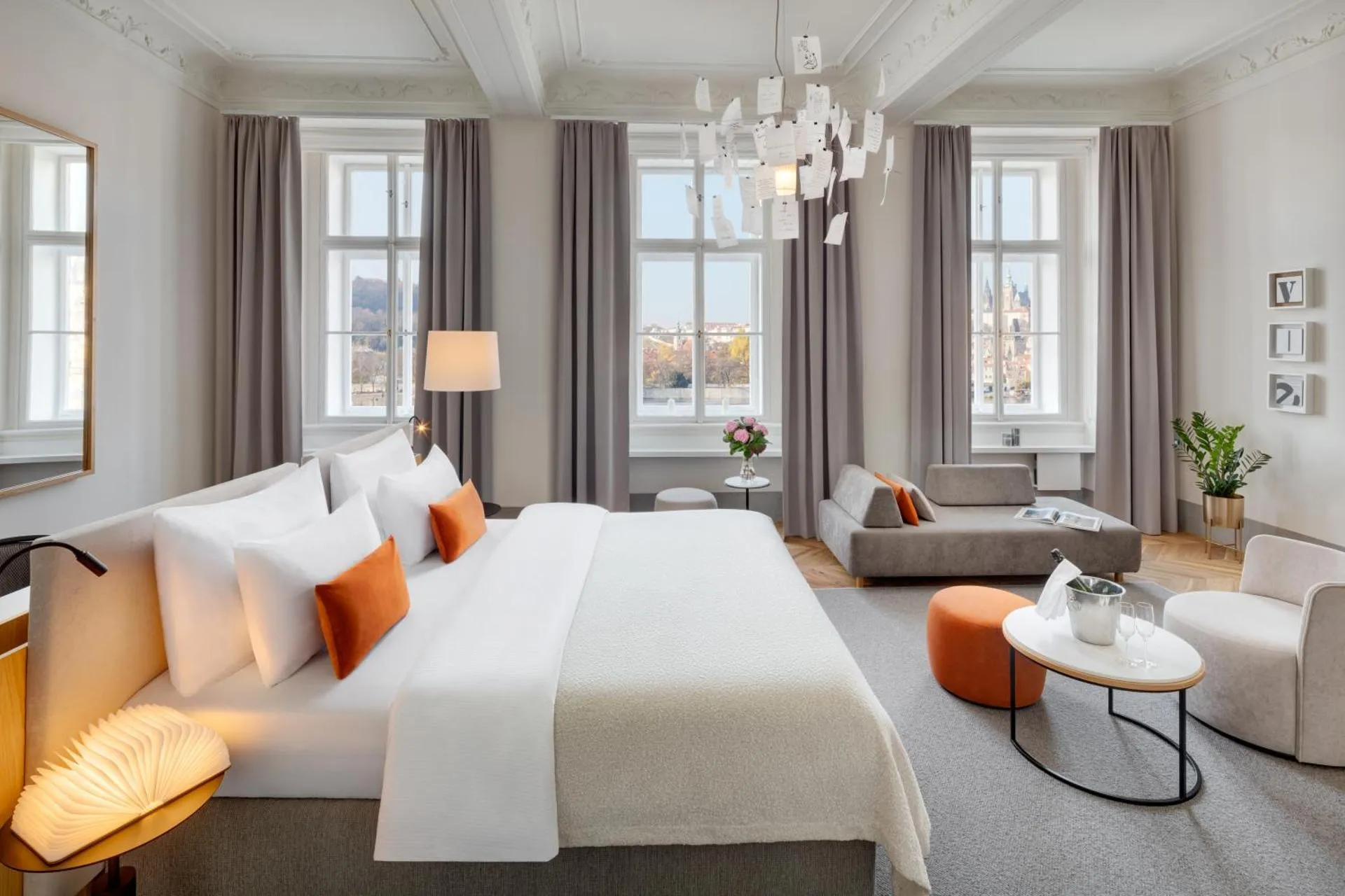 Hotel Leonardo & Bookquet Prague