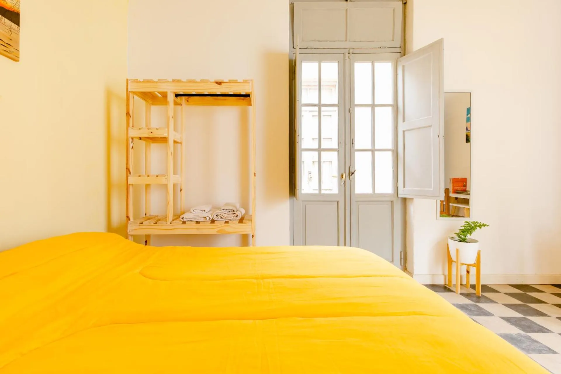 Beautiful Rooms in Old Inmigrants House