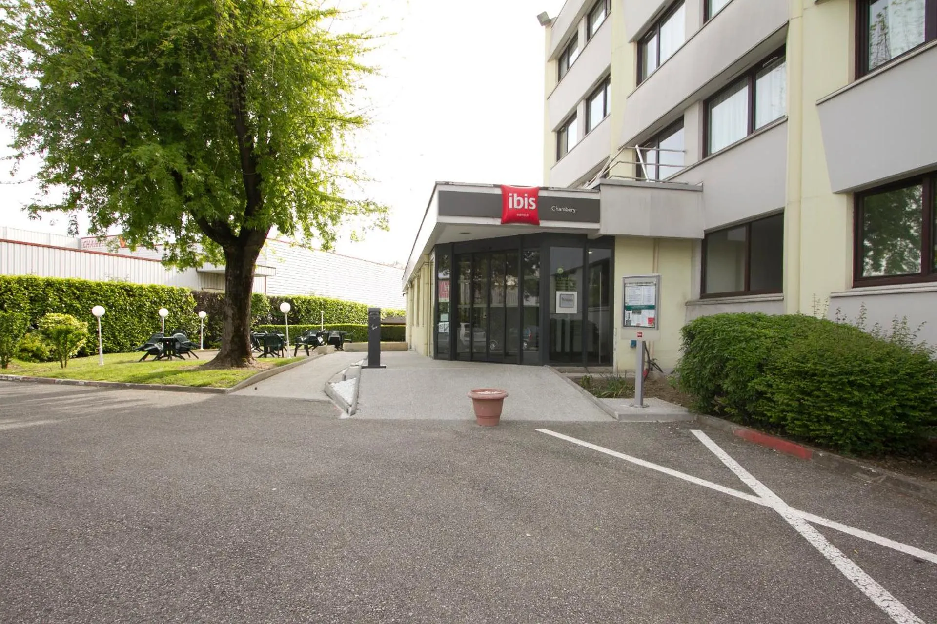 ibis Chambery