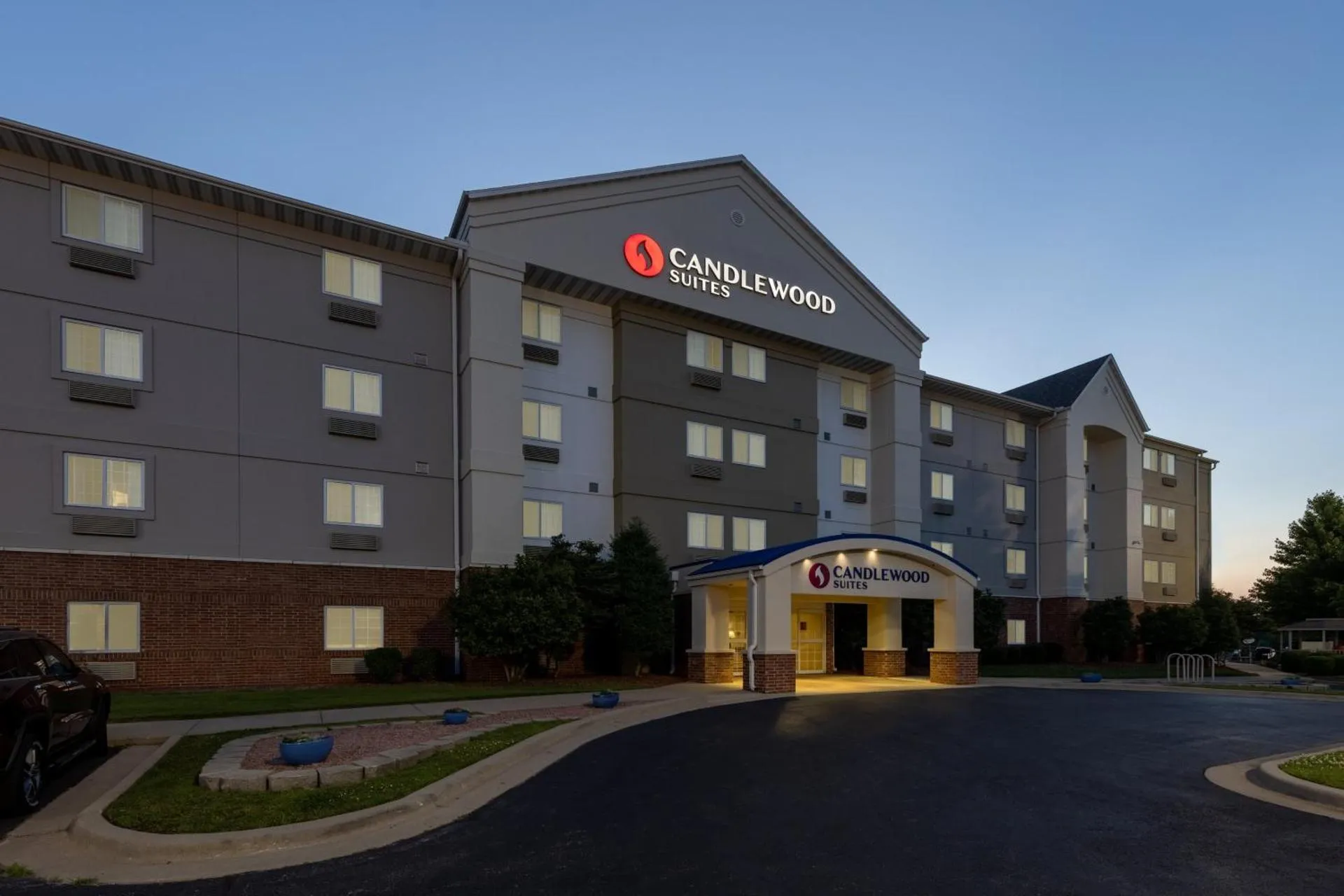 Candlewood Suites Springfield South, an IHG Hotel