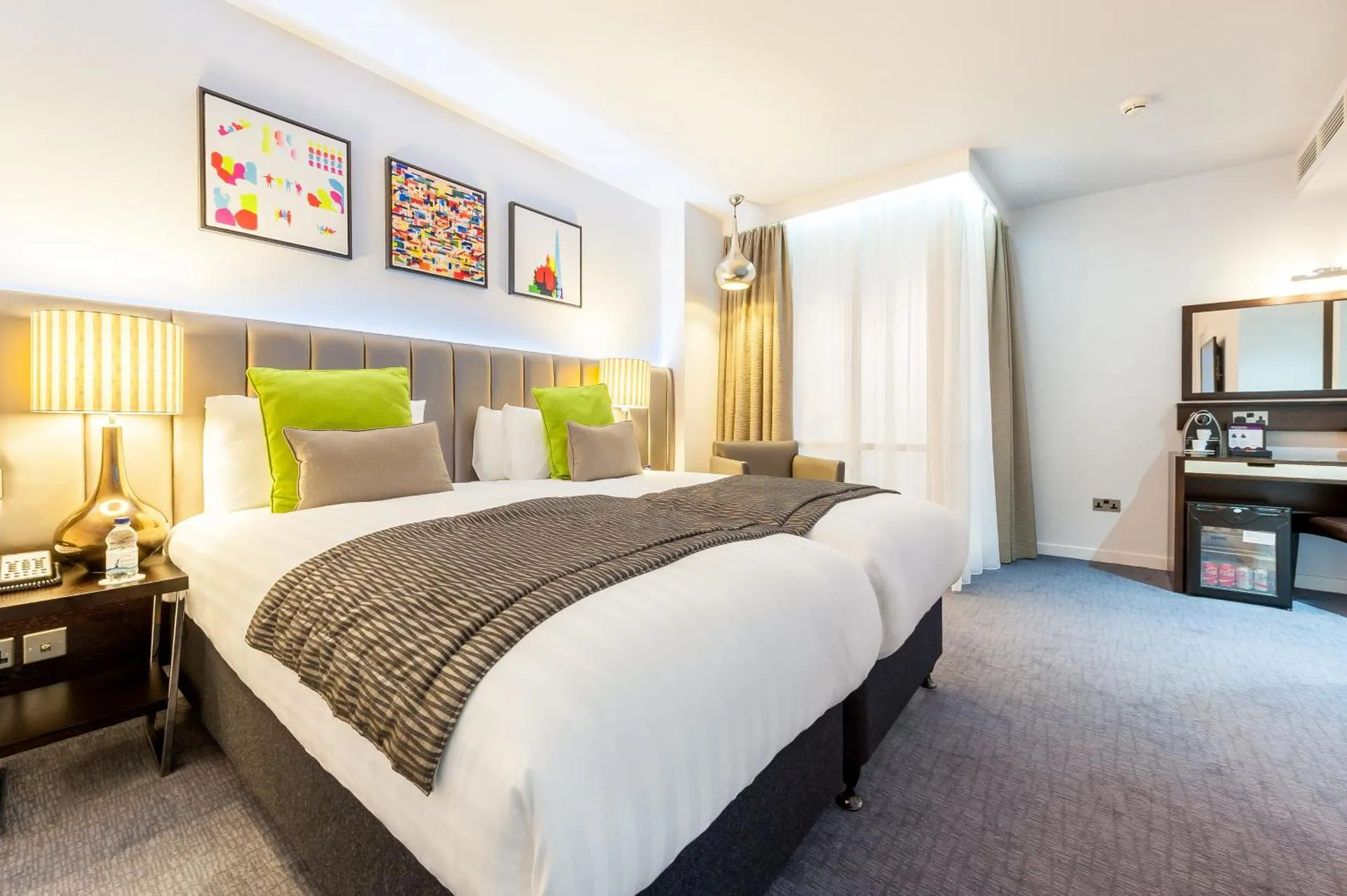 Dog Friendly Hotel $London - $Mercure London Paddington Hotel