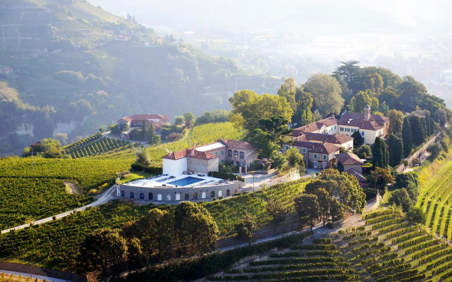 Dog Friendly Hotel $Santo Stefano Belbo - $Relais San Maurizio