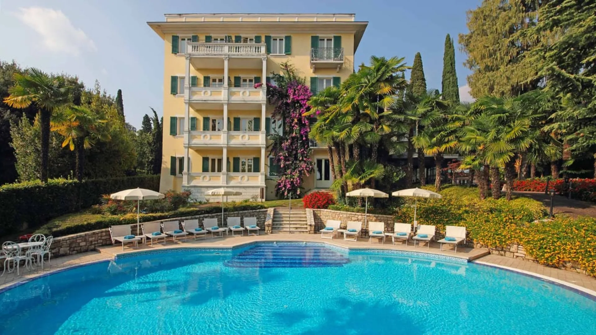 Villa Sofia Hotel interior
