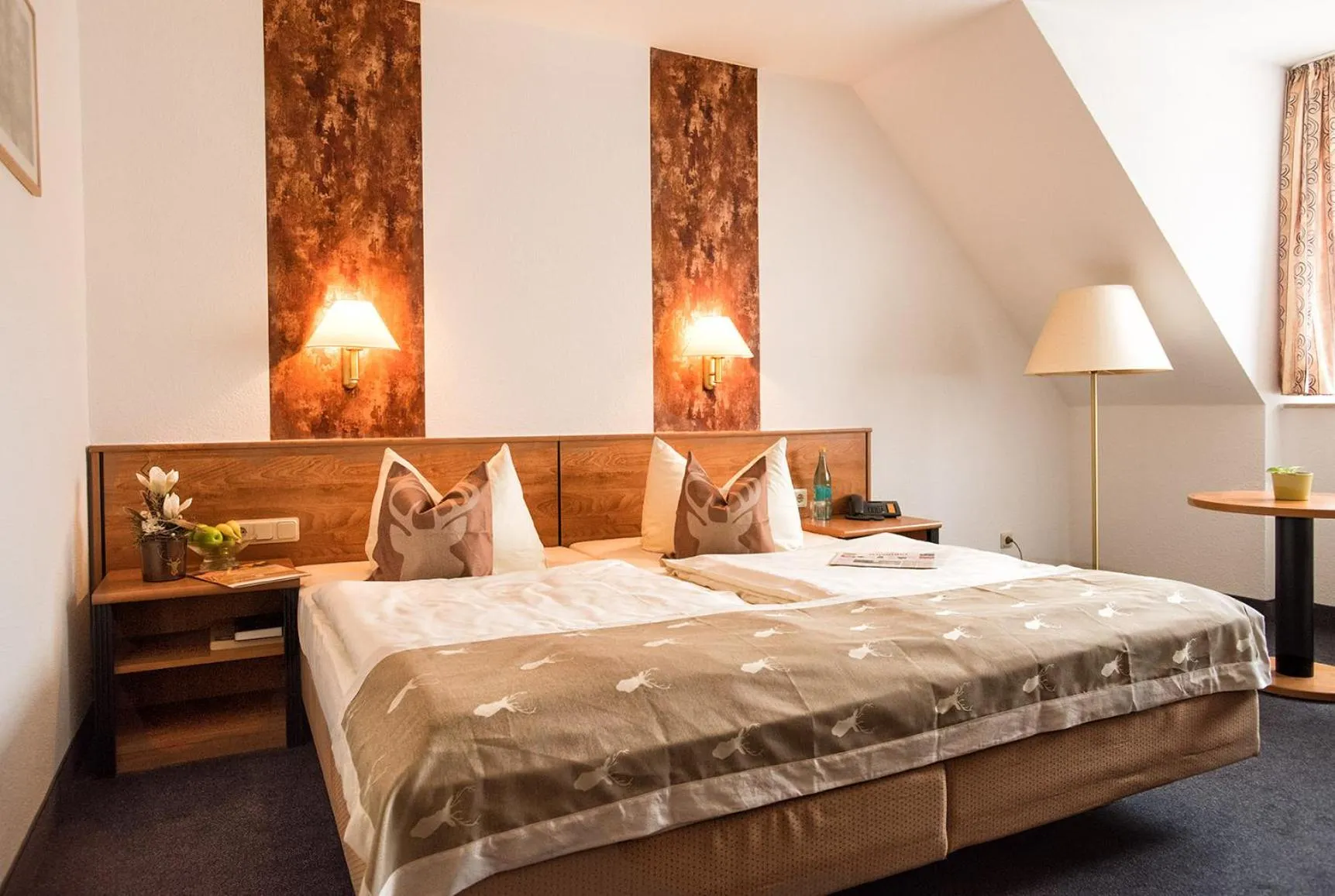 Dog Friendly Hotel $Römhild - $Hotel & Restaurant Zum Hirsch
