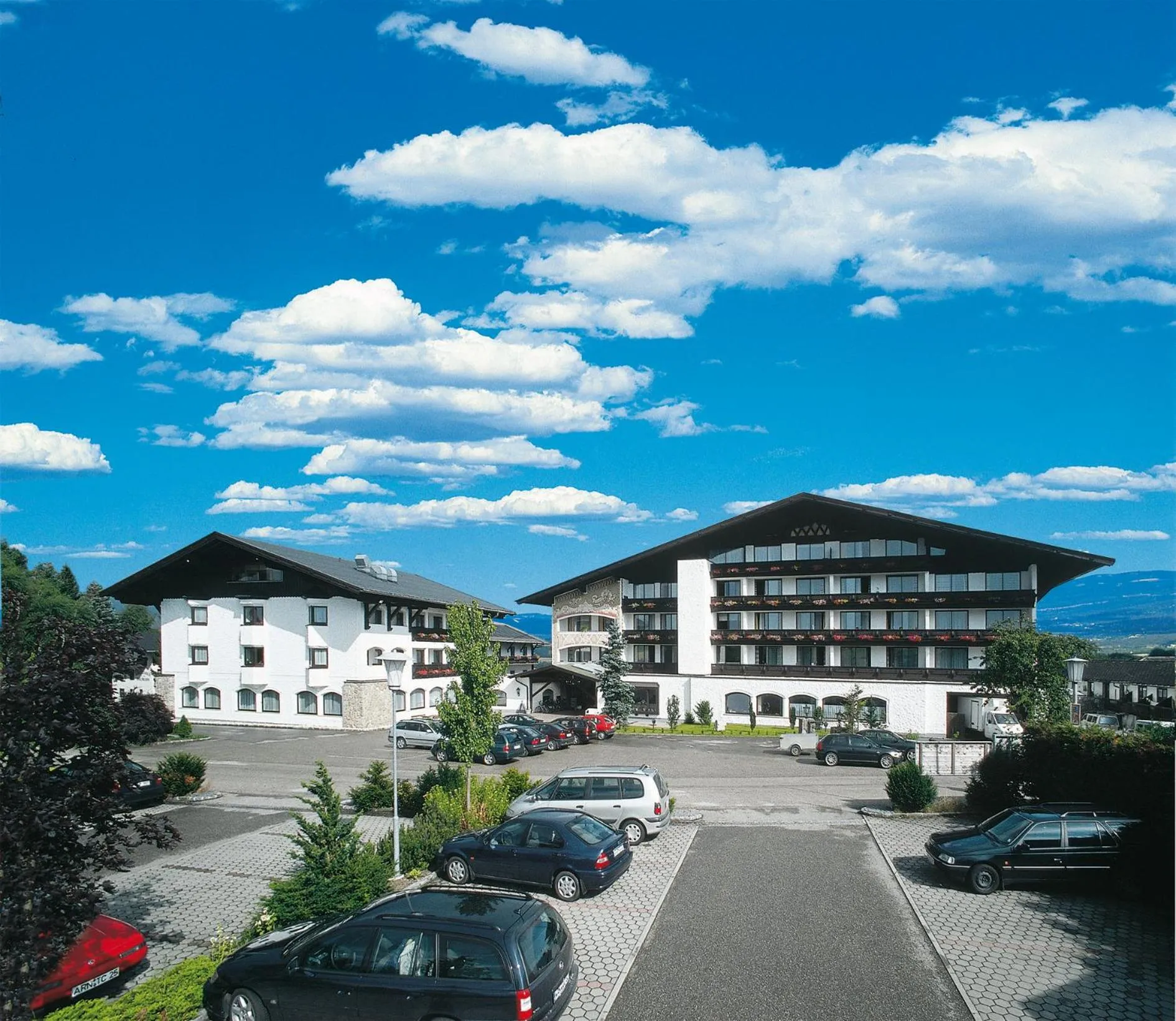 Dog Friendly Hotel $Sankt Georgen im Attergau - $Hotel Lohninger-Schober