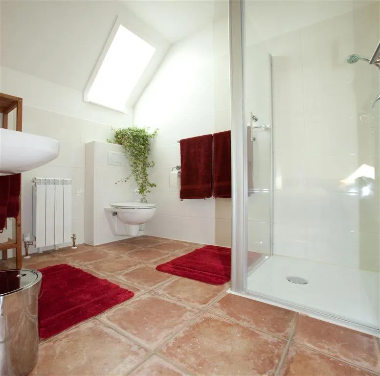 Dog Friendly Hotel $Orsingen-Nenzingen - $" Zum alten Schlawiner "