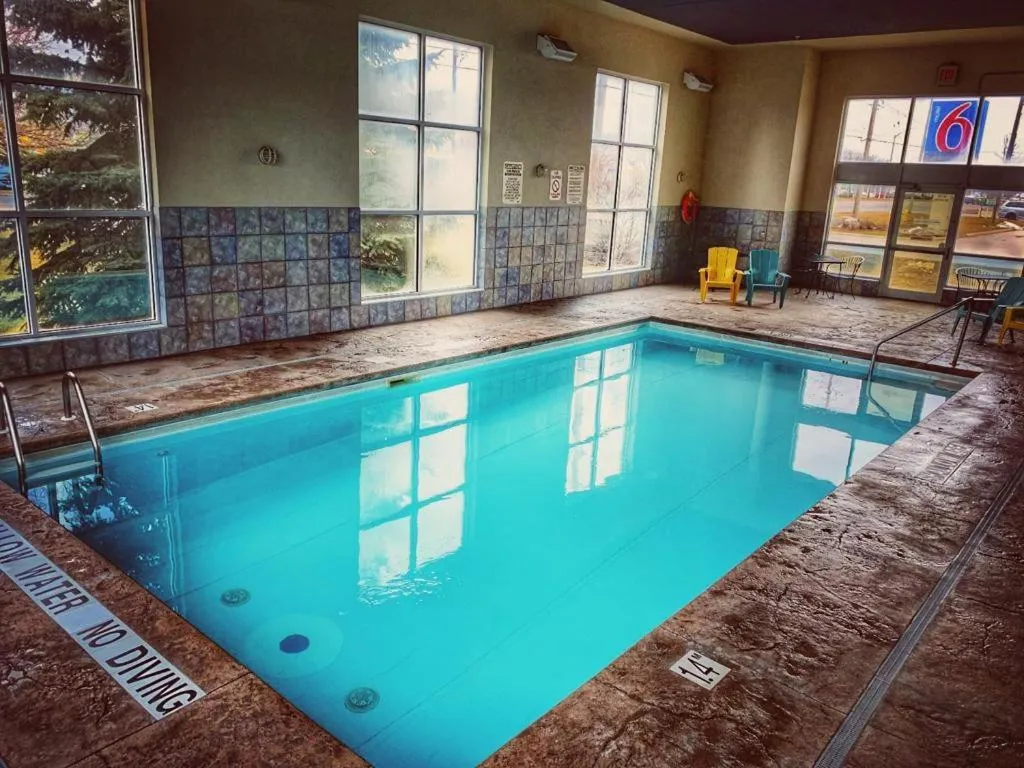 Motel 6-London, ON - Ontario