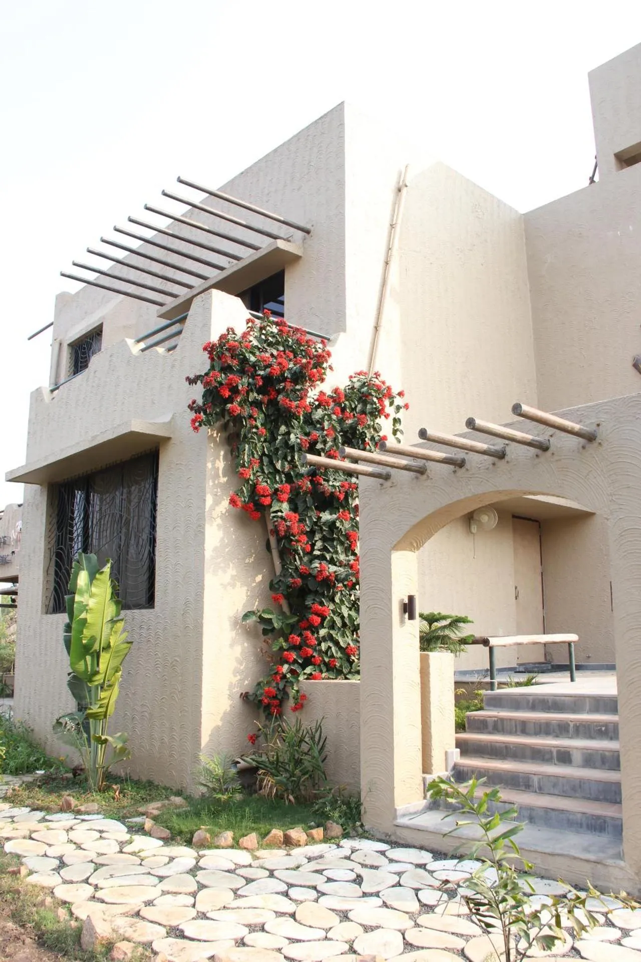 Dog Friendly Resort $Khawāsa - $Tathastu Pench - Luxury Wildlife Resort