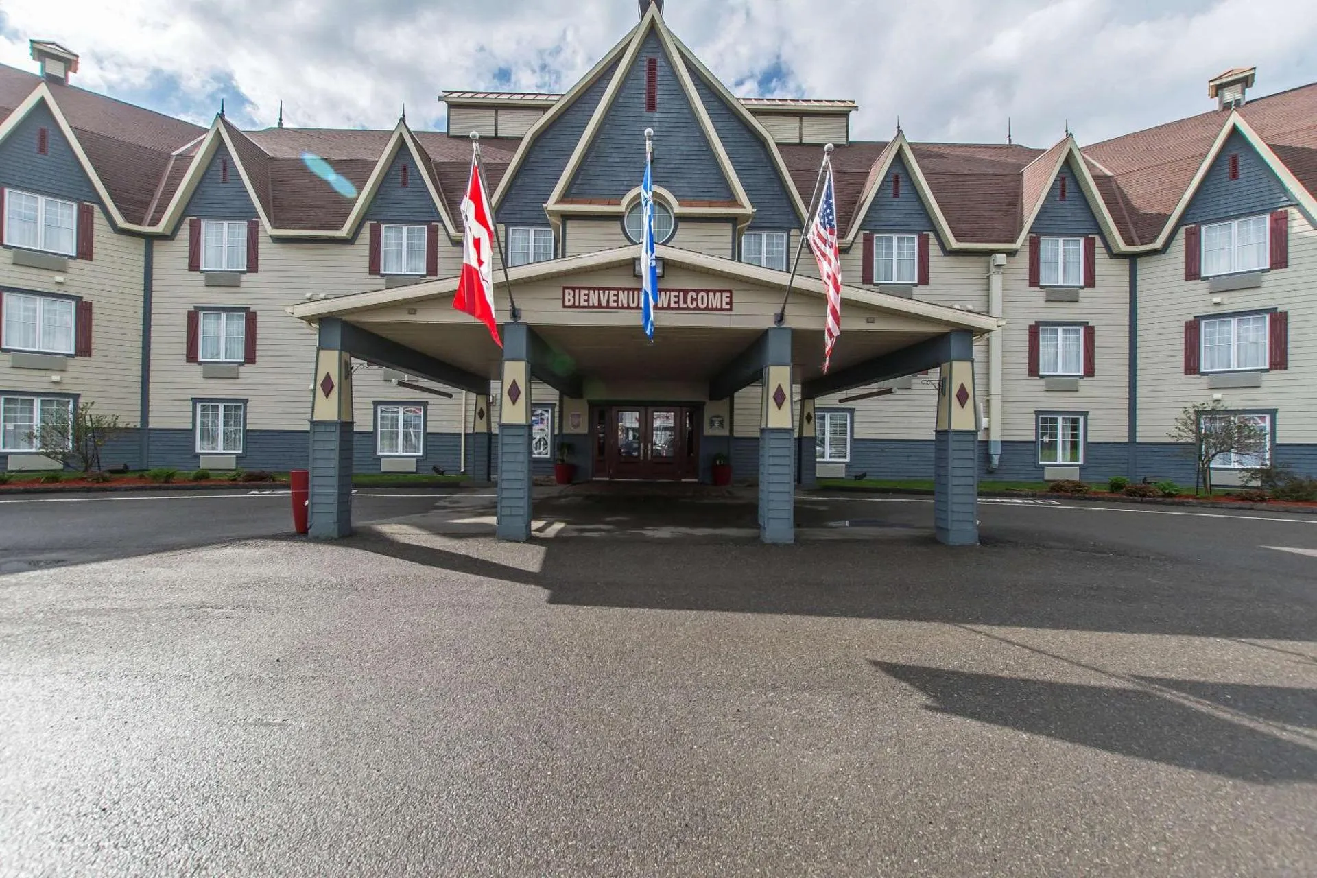 Dog Friendly Hotel $Rivière-du-Loup - $Quality Inn Riviere-Du-Loup