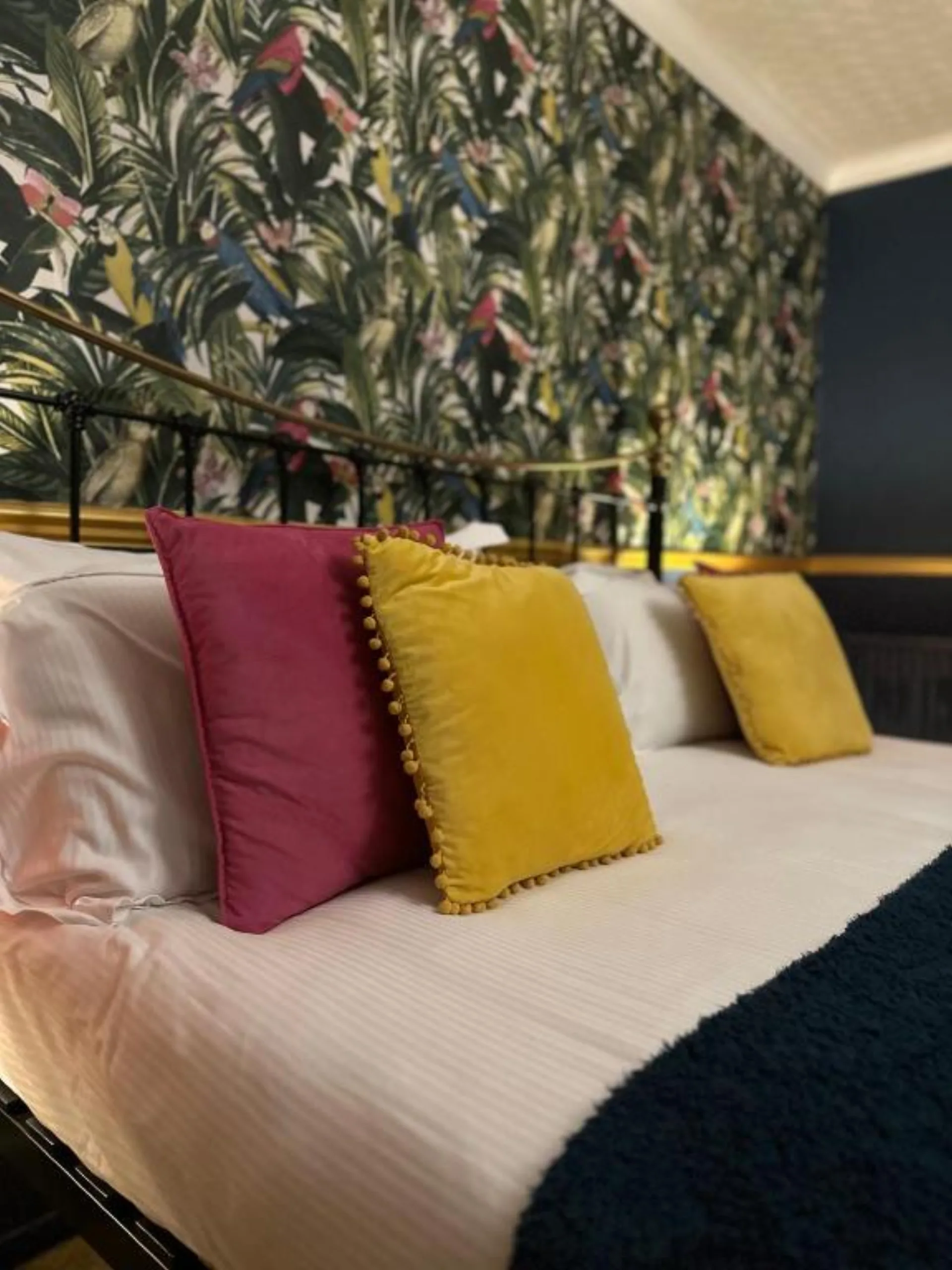 The Kings Arms Inn interior