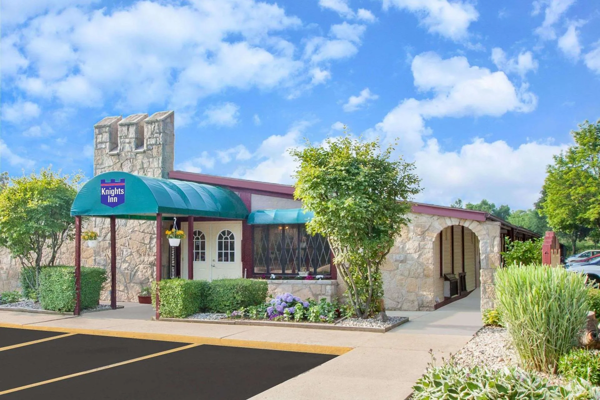 Dog Friendly Hotel $Battle Creek - $Knights Inn - Battle Creek