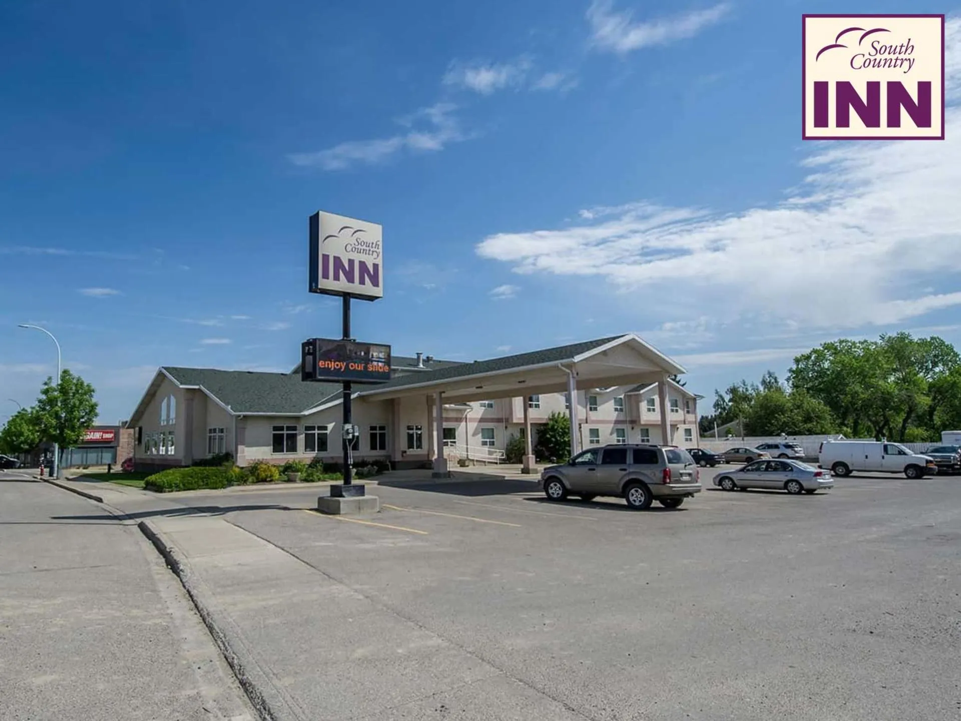 Dog Friendly Hotel $Cardston - $South Country Inn