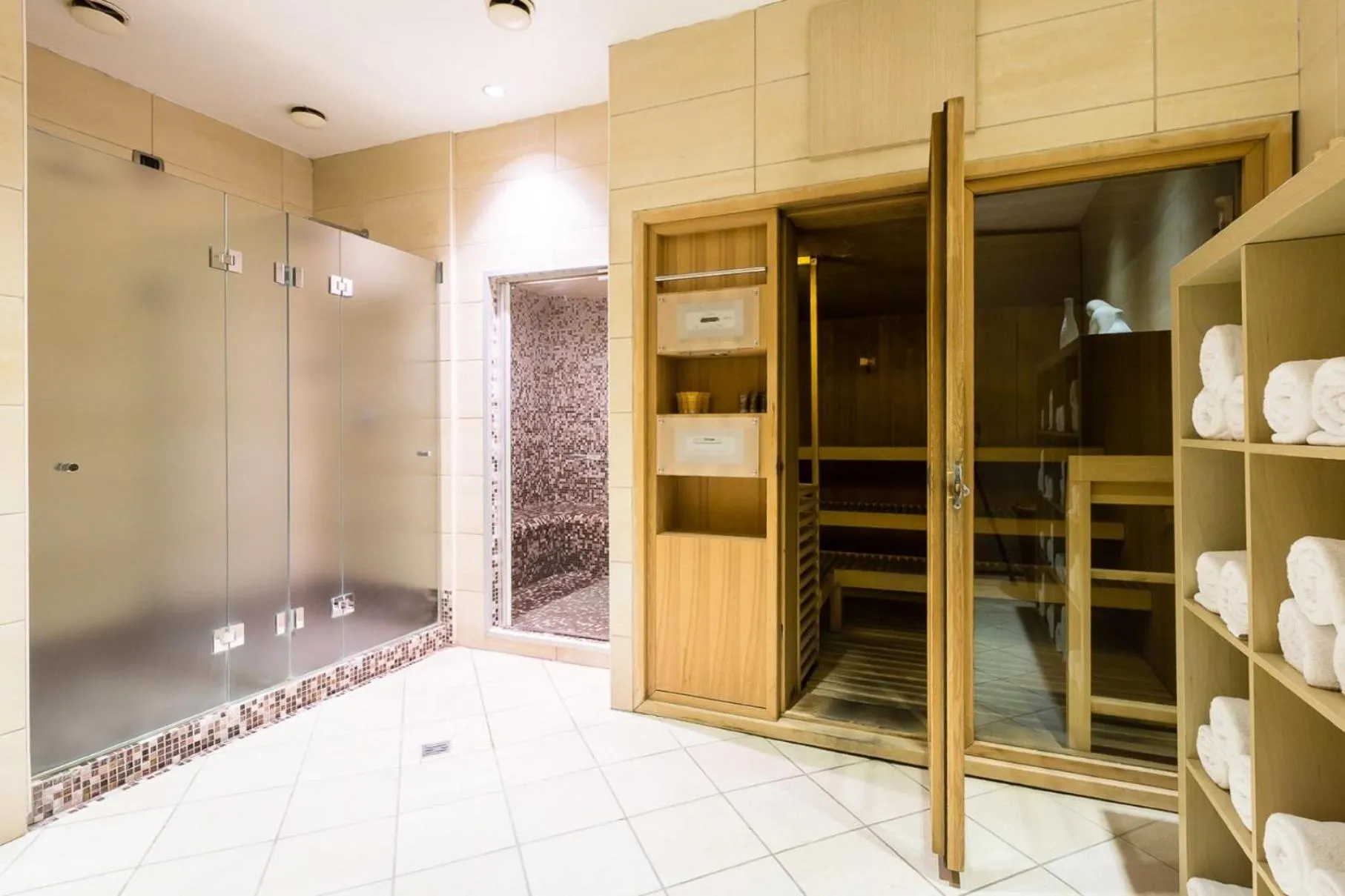 Crowne Plaza Milan Malpensa Airport, an IHG Hotel