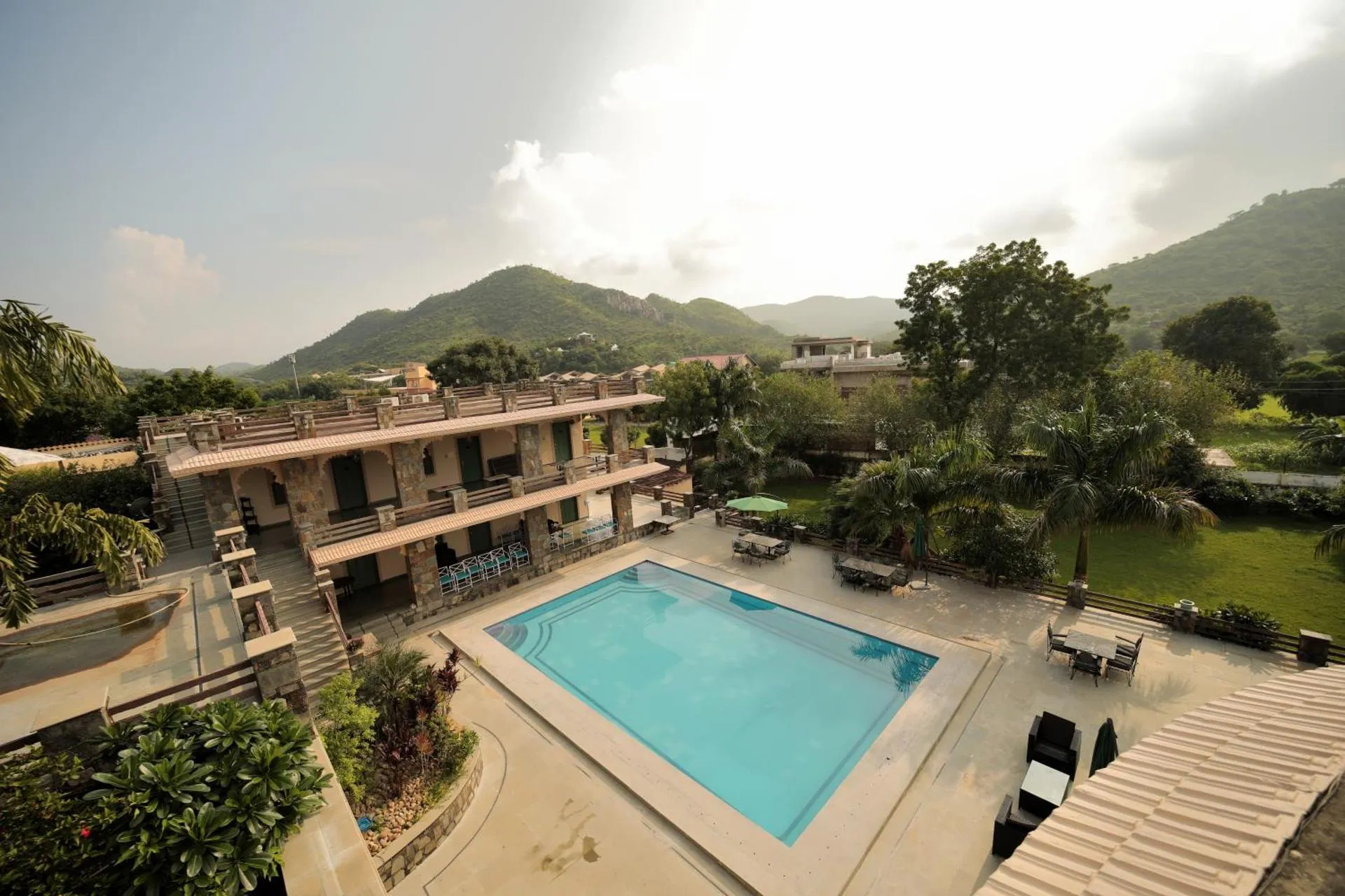 Vaché Farm Stay