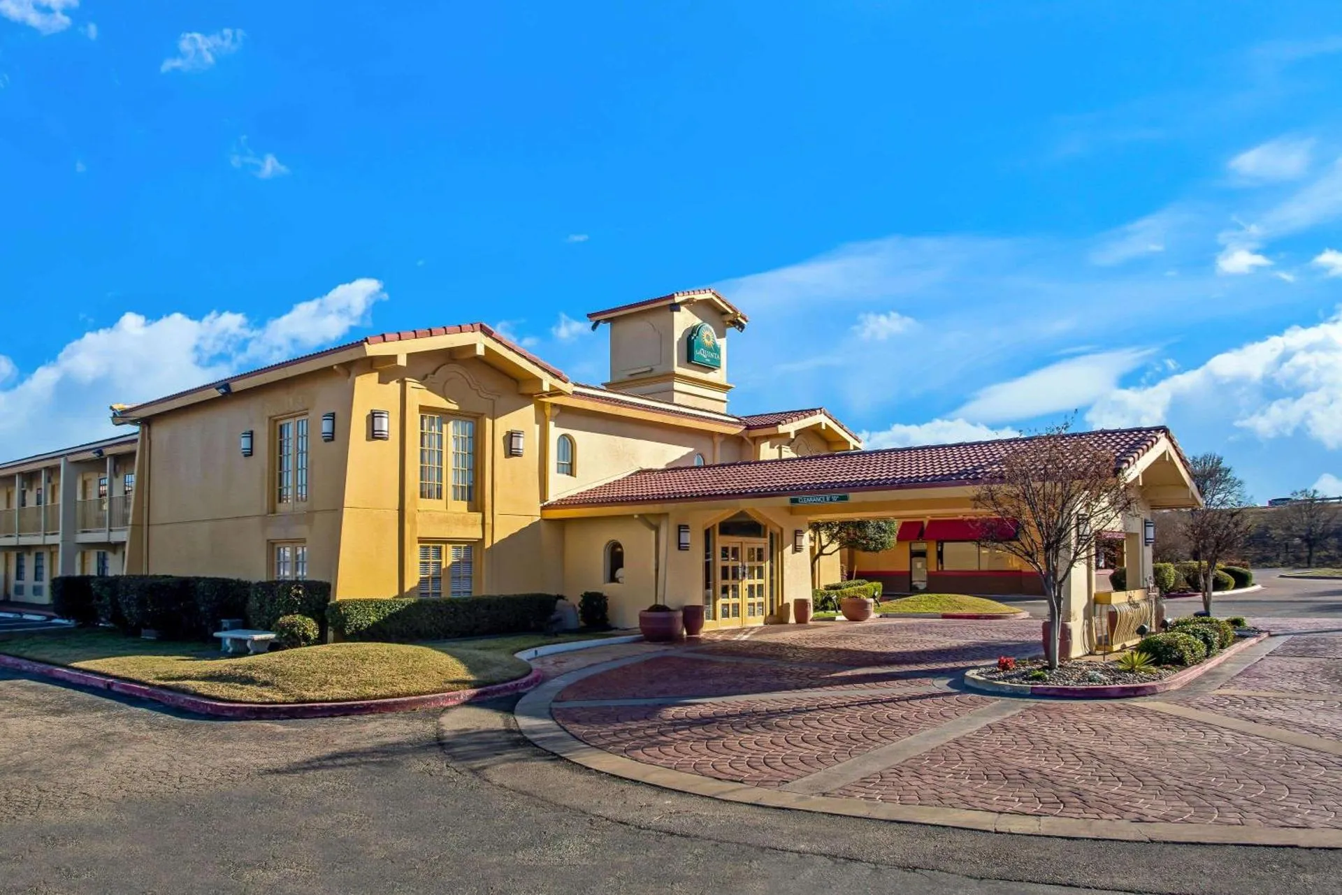 Dog Friendly Hotel $Killeen - $La Quinta Inn by Wyndham Killeen - Fort Hood